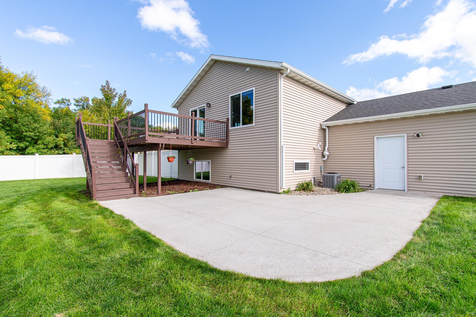 main property photo 50