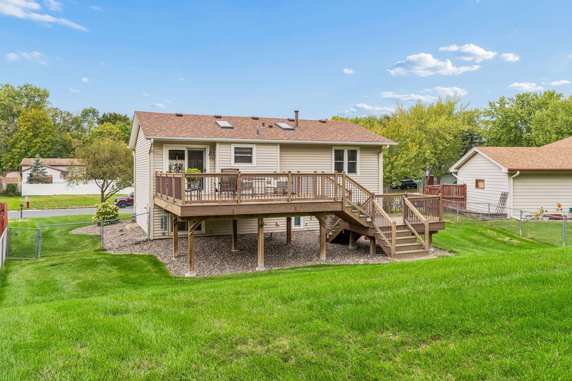 main property photo 39
