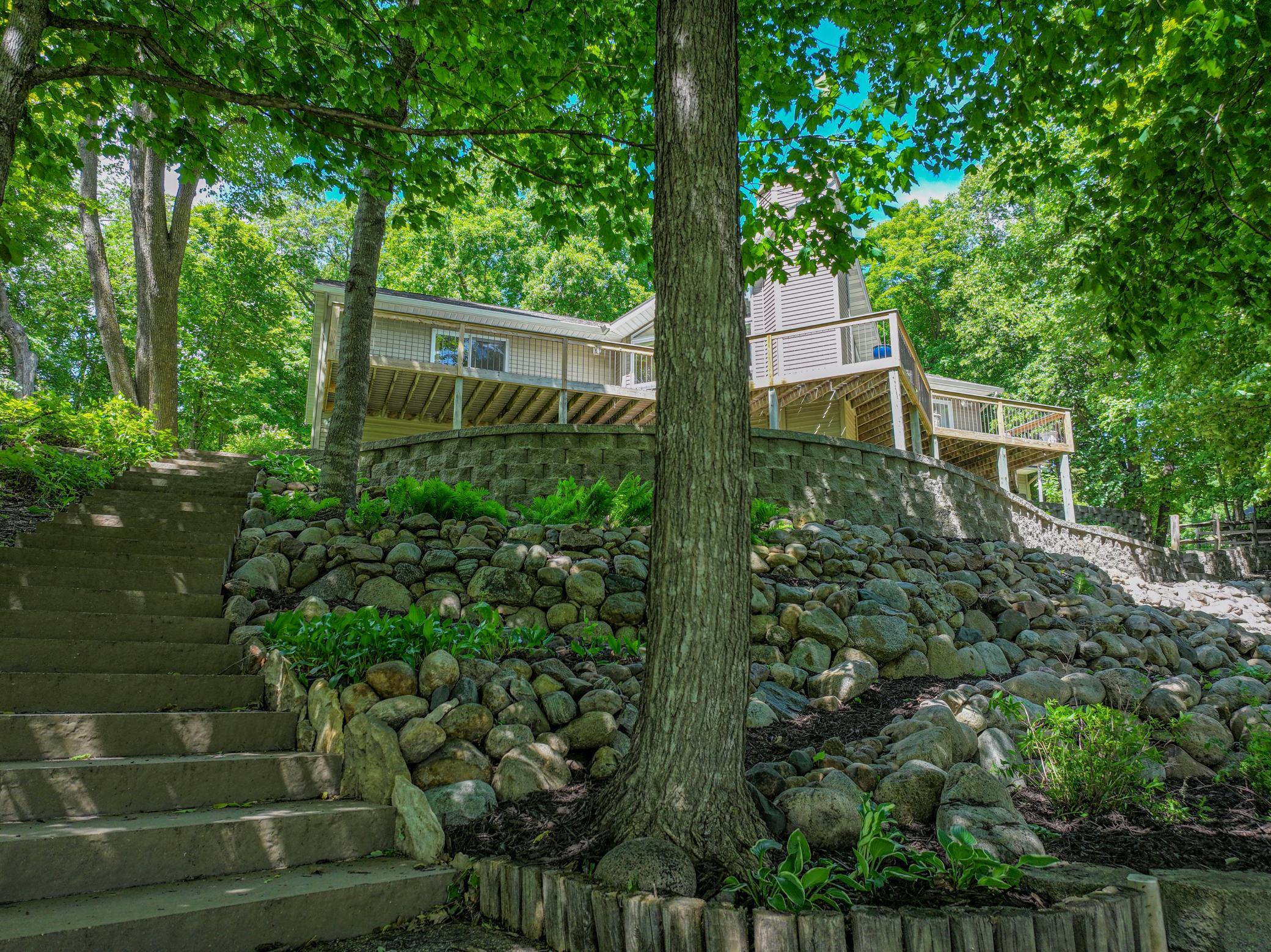 main property photo 70