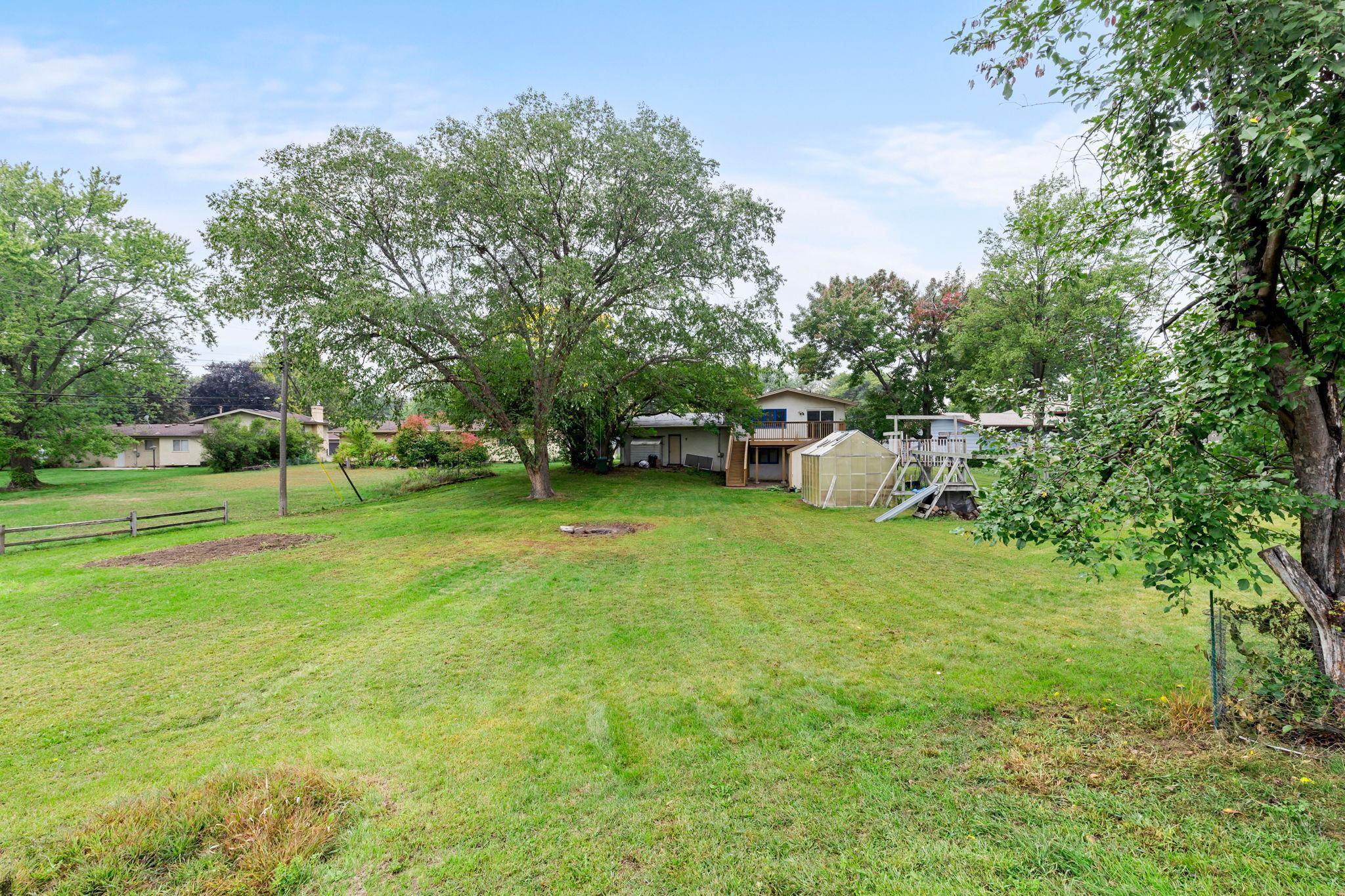 main property photo 39