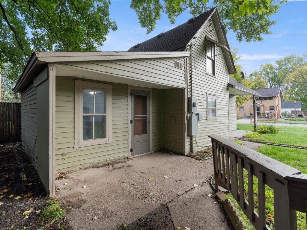 main property photo 19