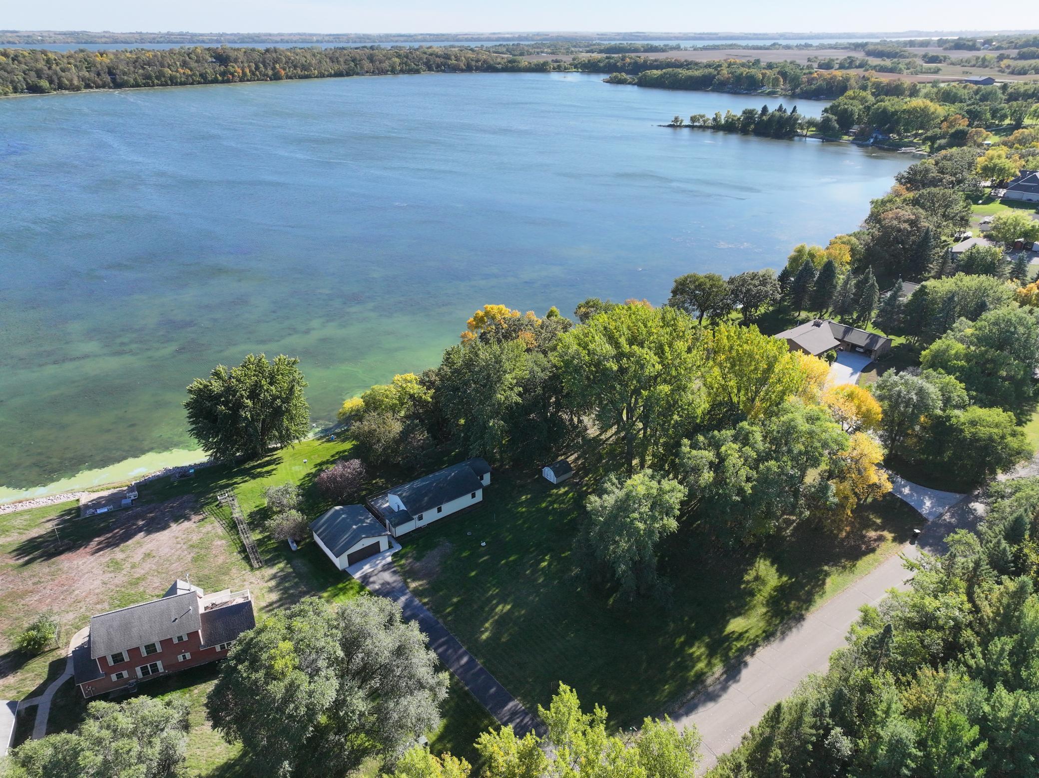 main property photo 24