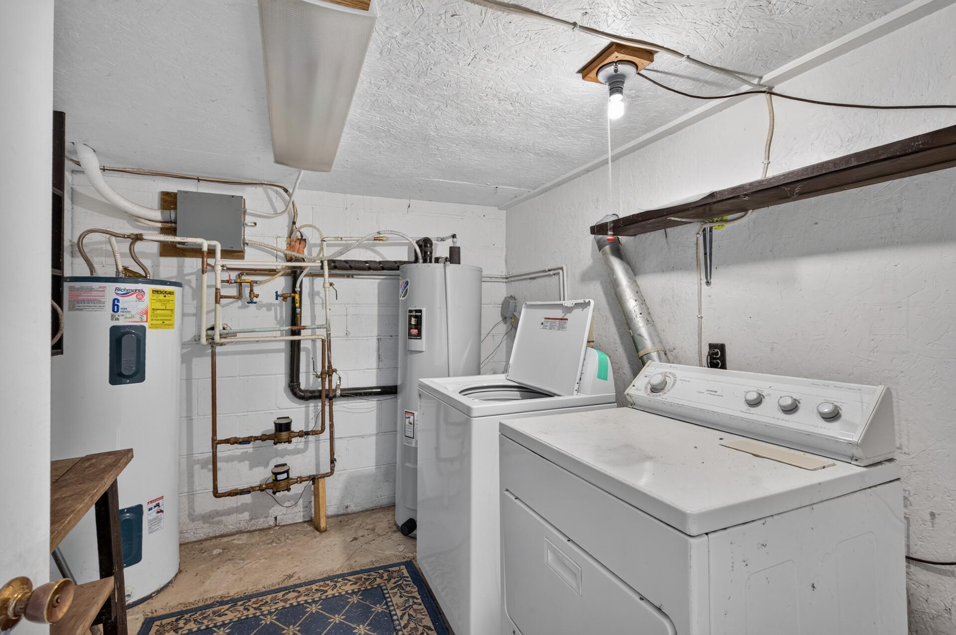 main property photo 17