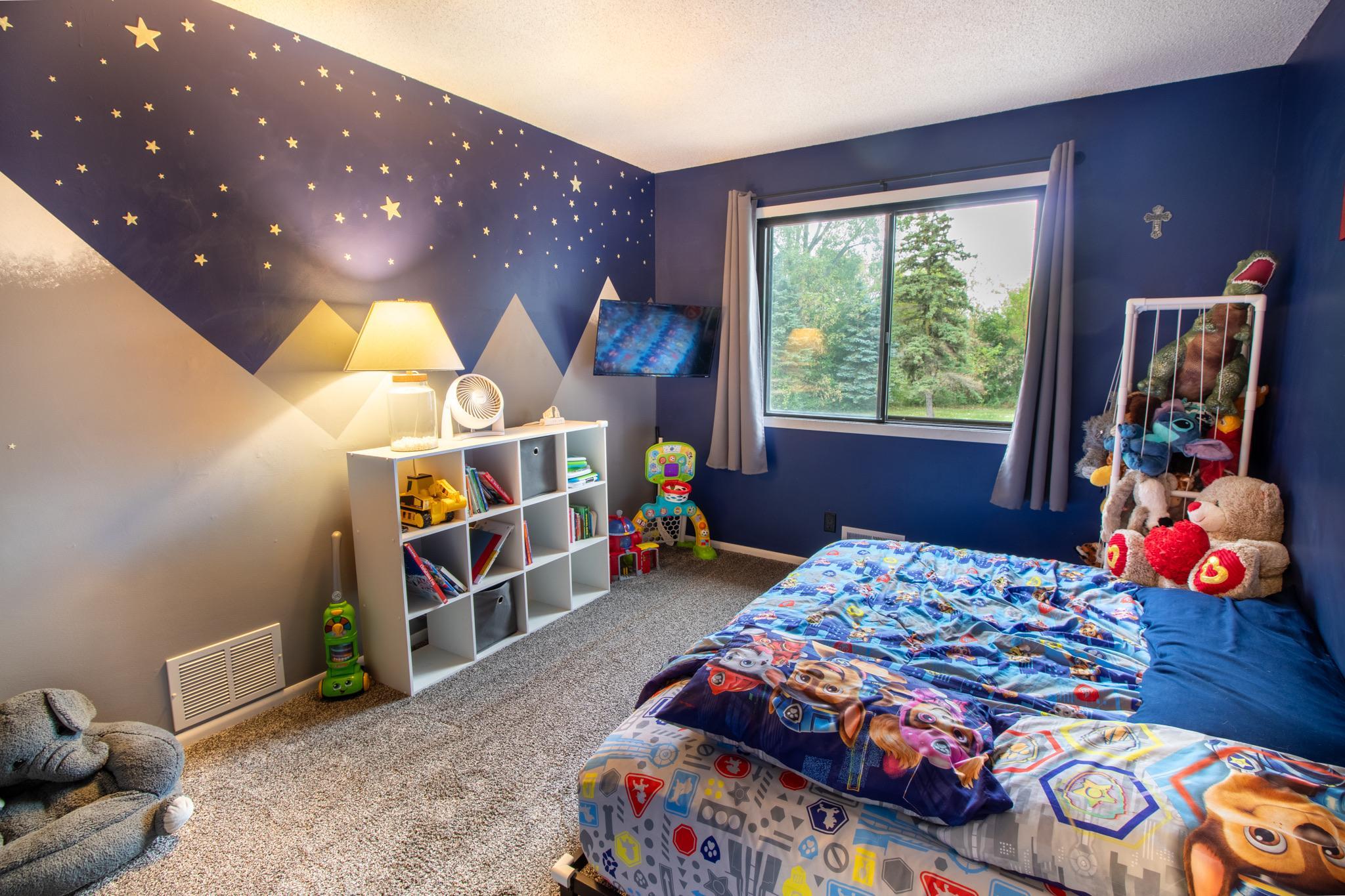 main property photo 14