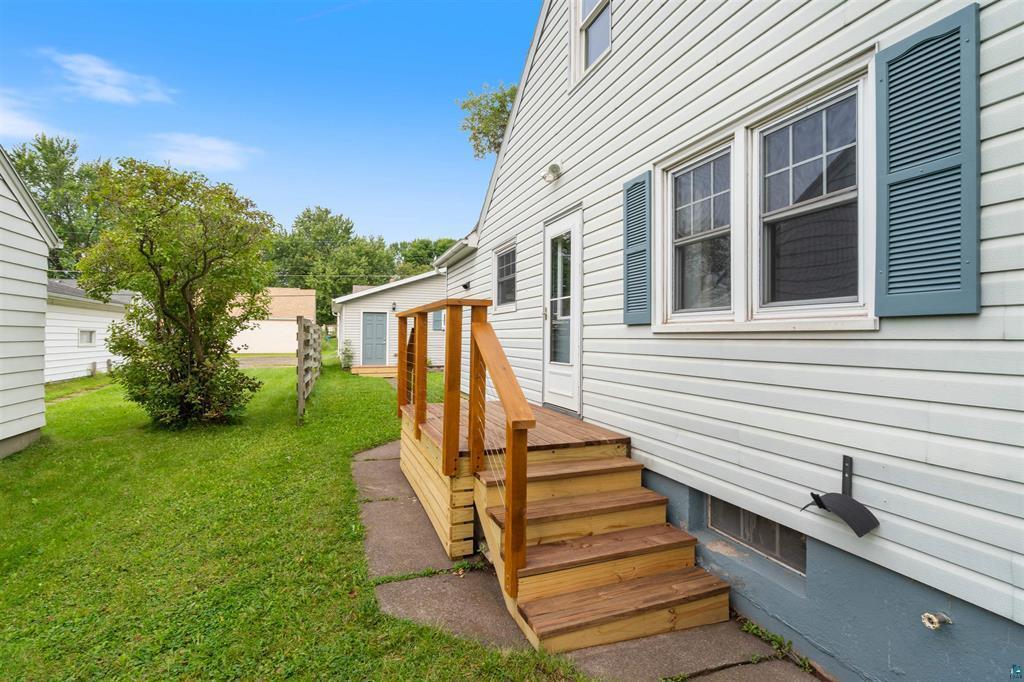 main property photo 19