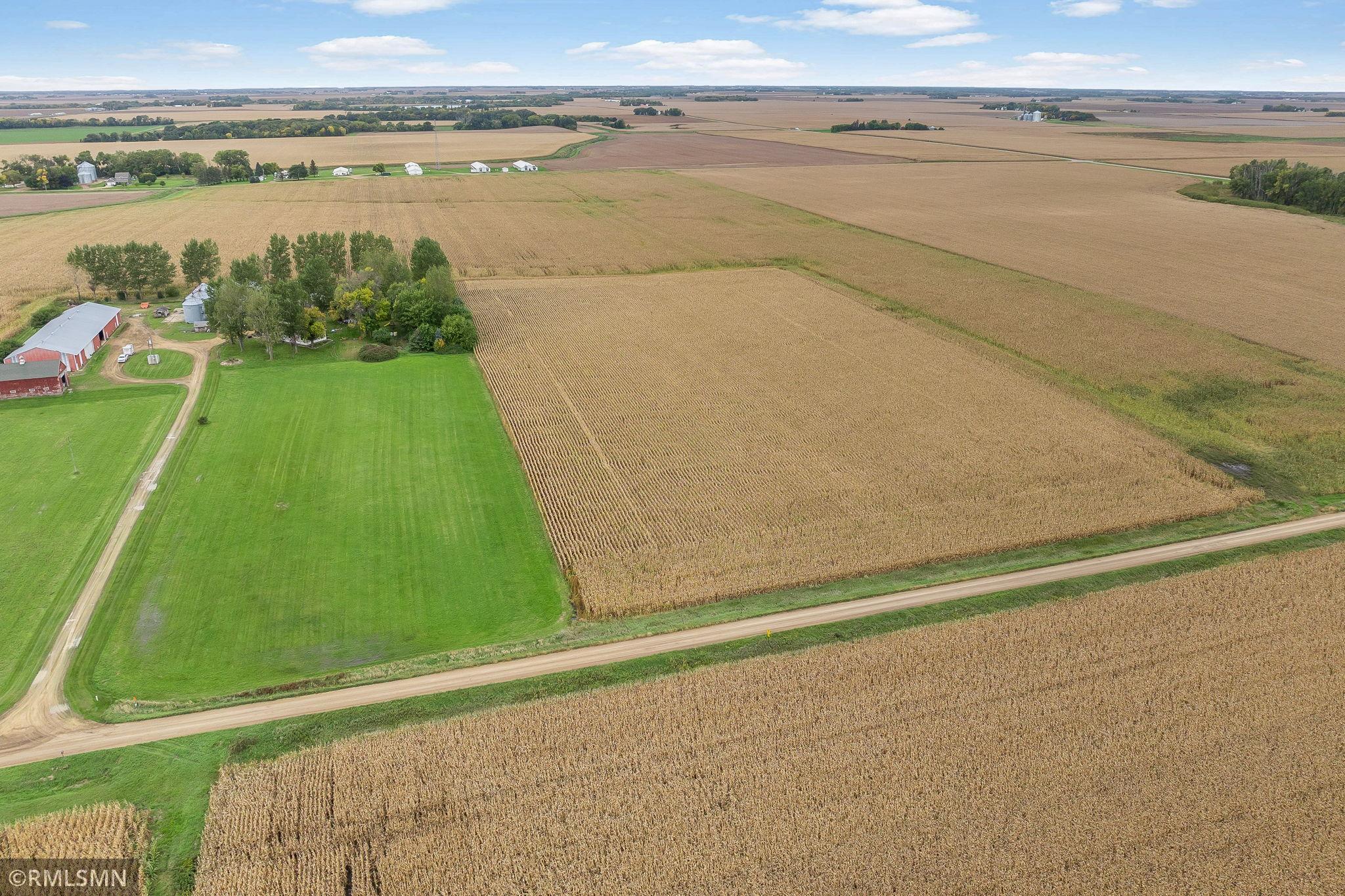 main property photo 13