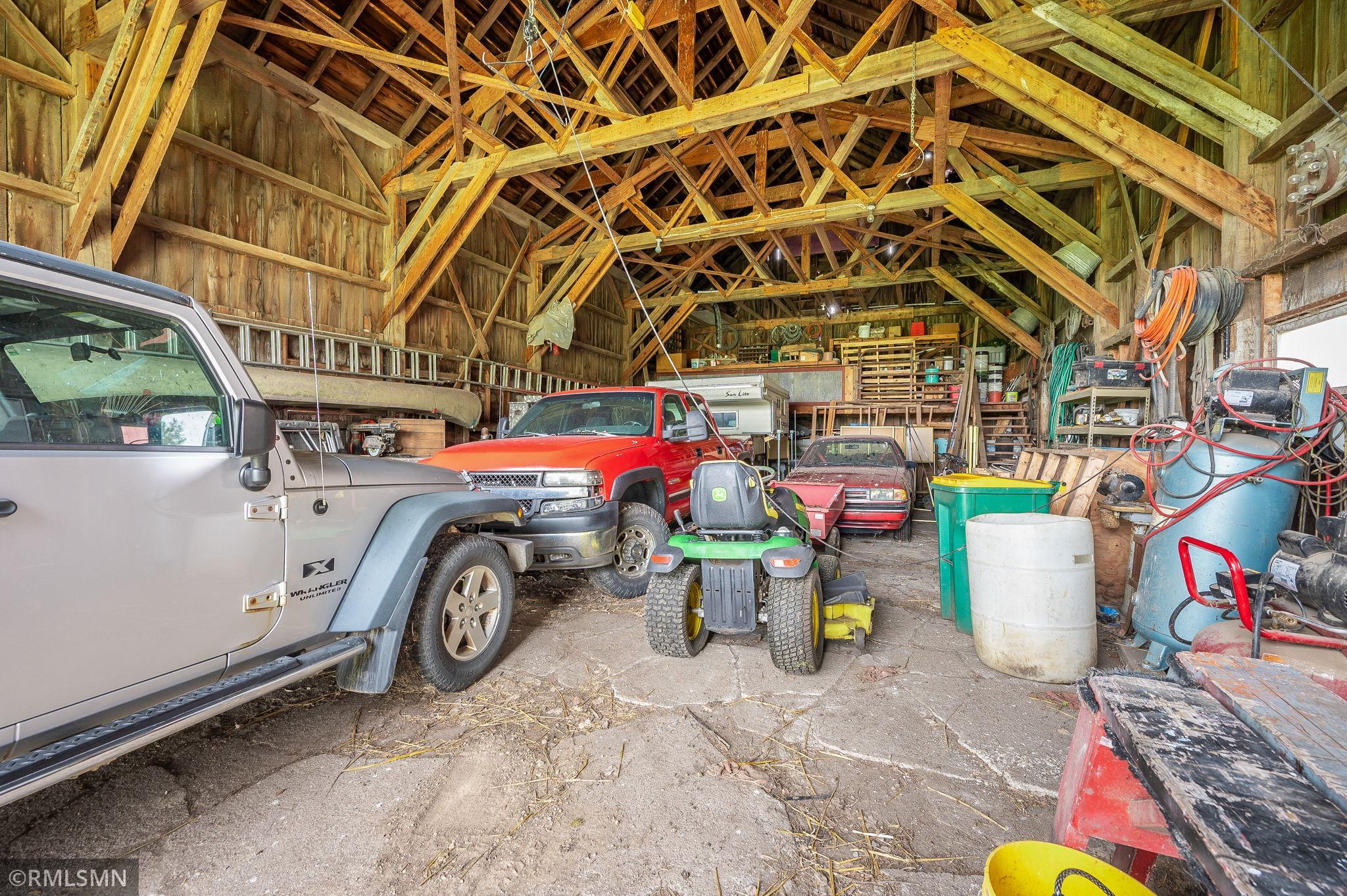 main property photo 27