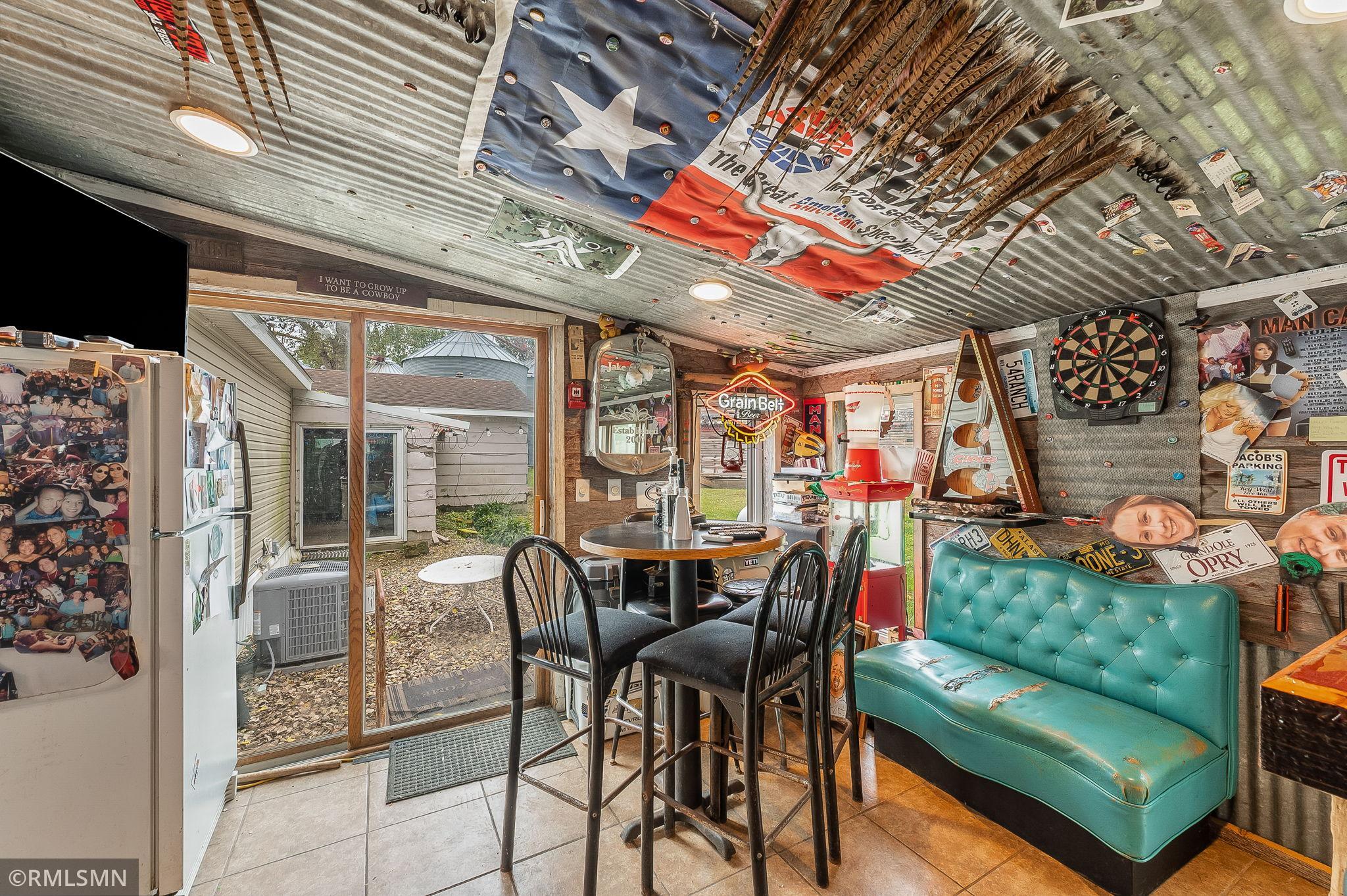 main property photo 74