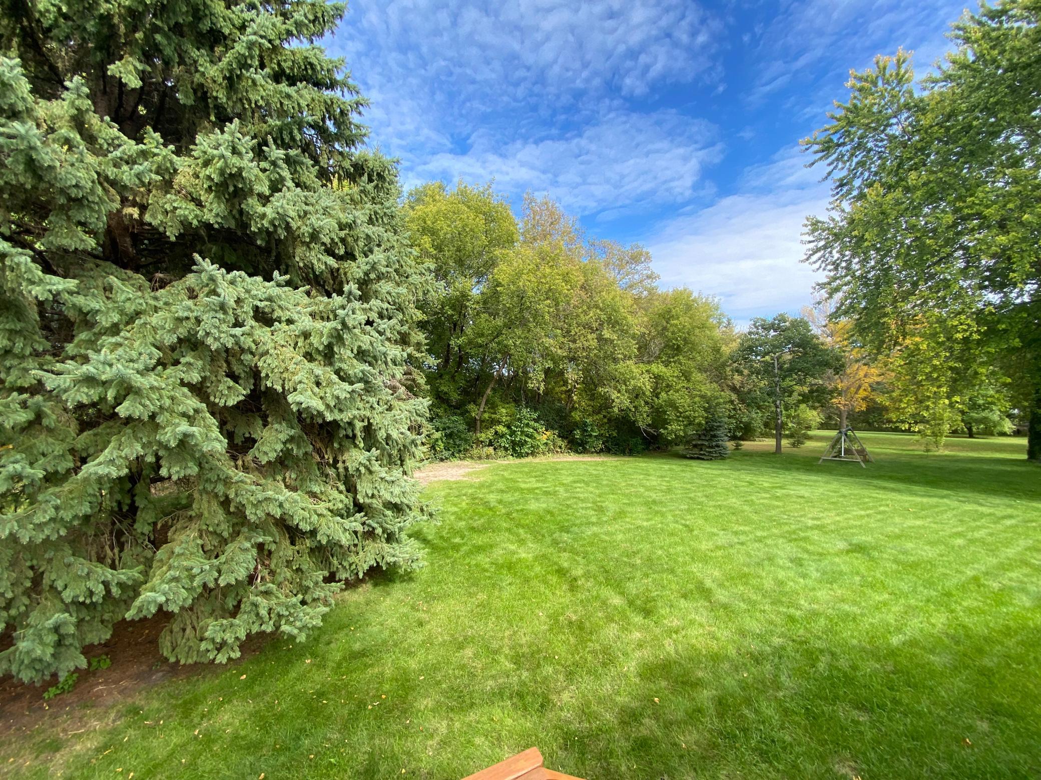 main property photo 24