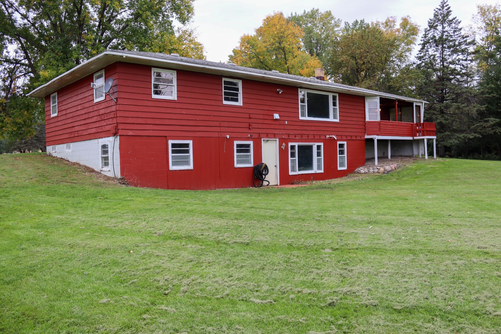 main property photo 41