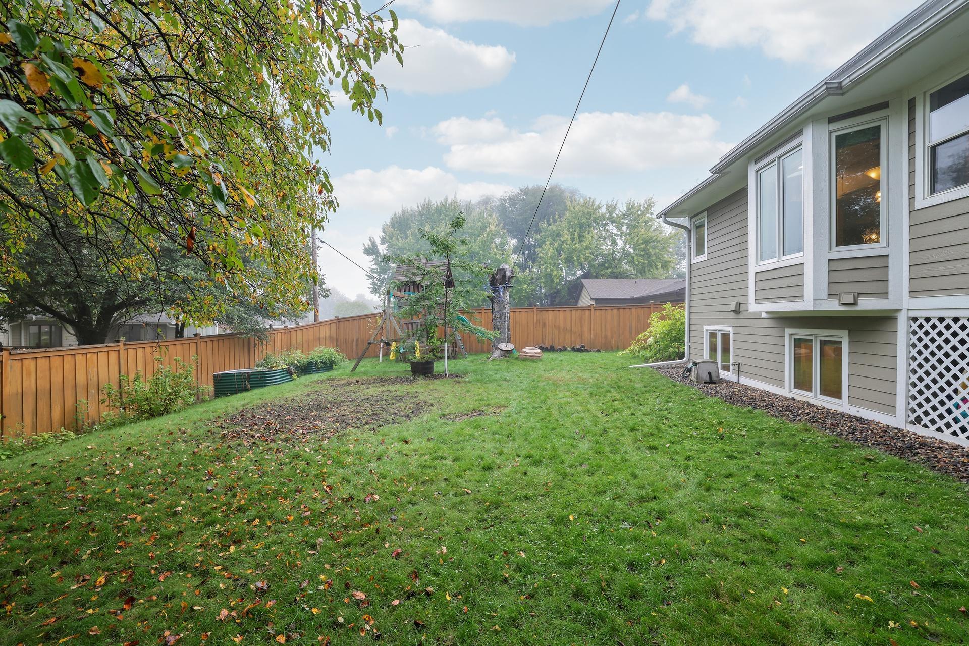 main property photo 58