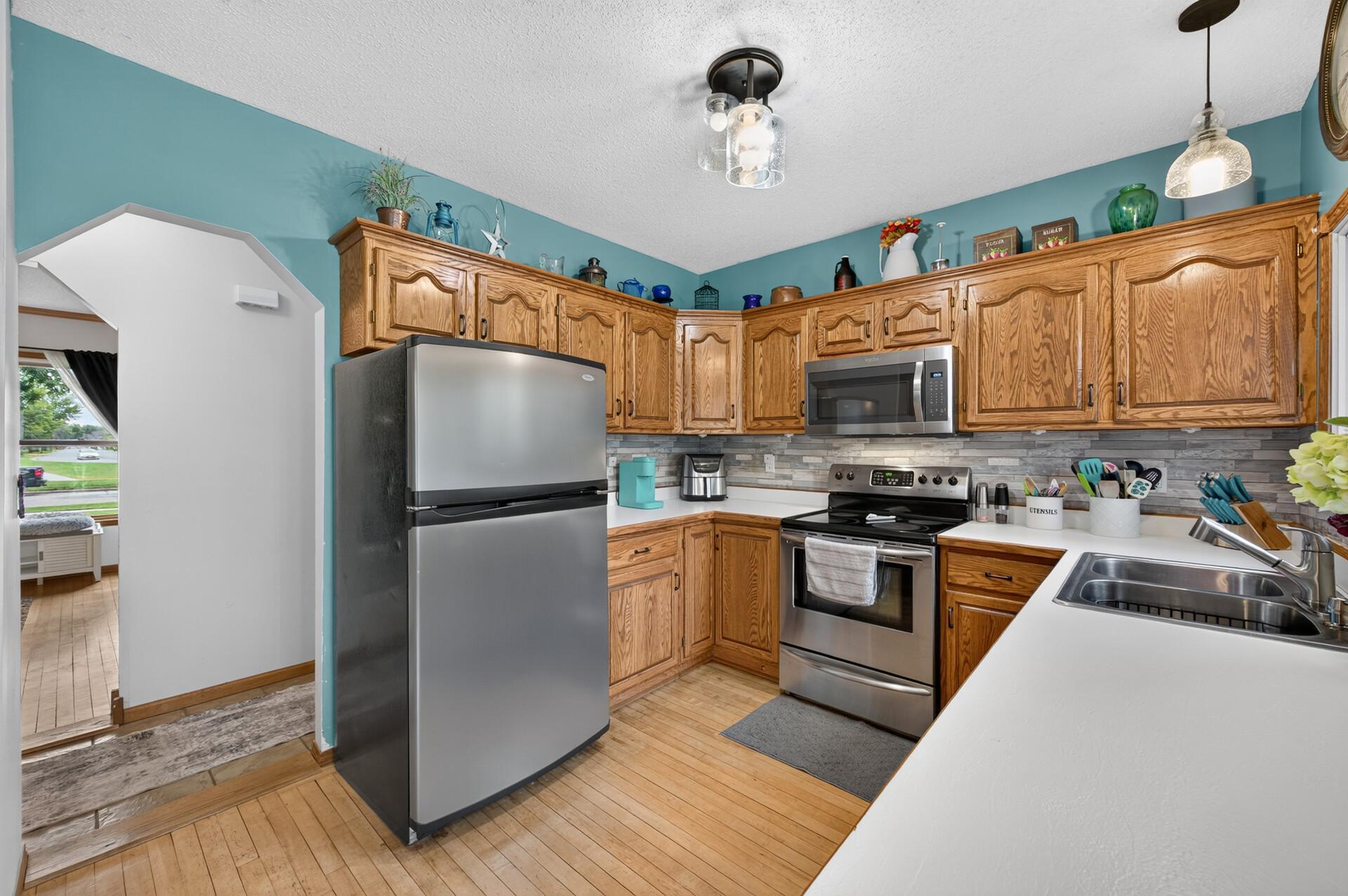 main property photo 15