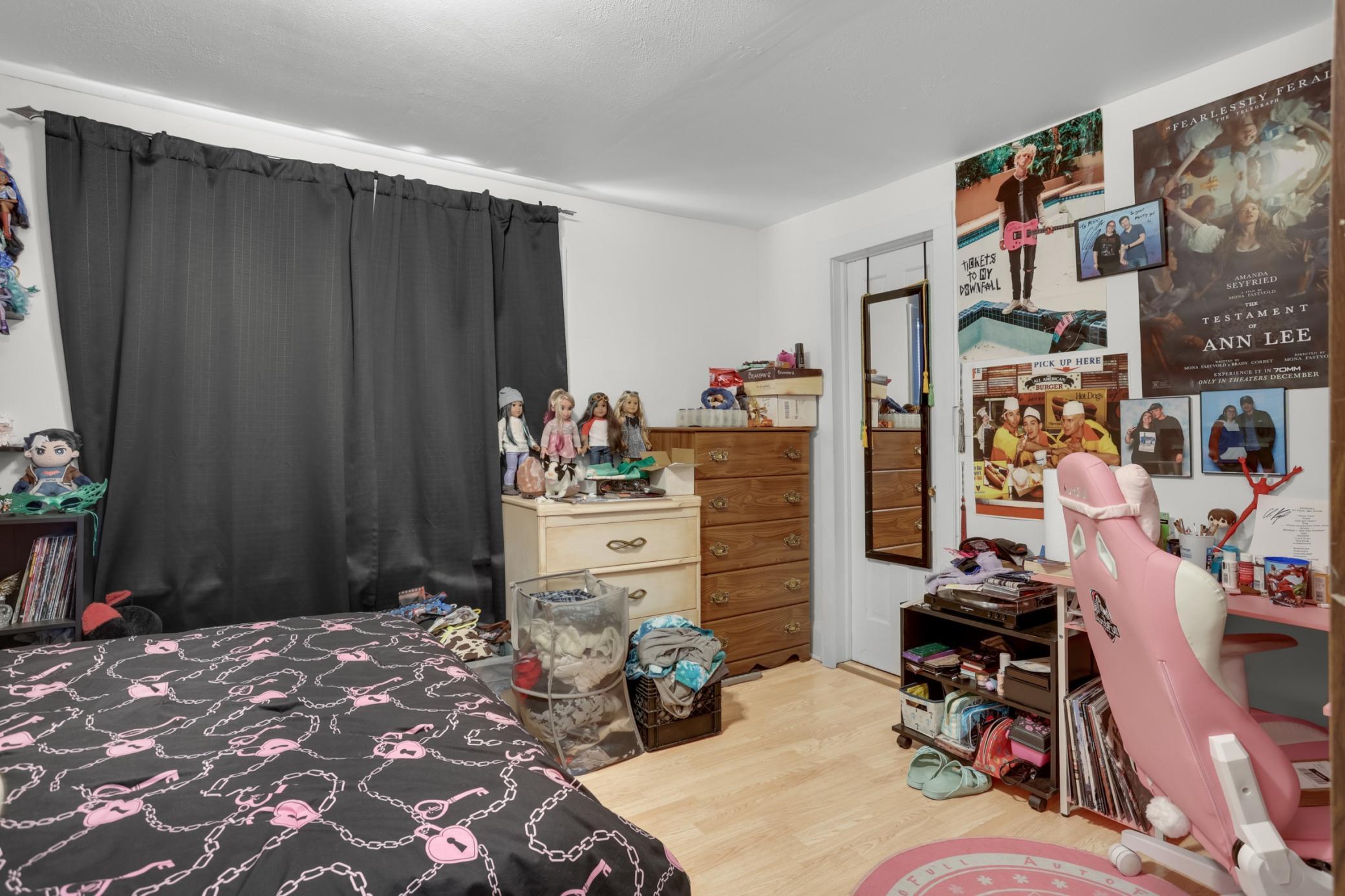 main property photo 20