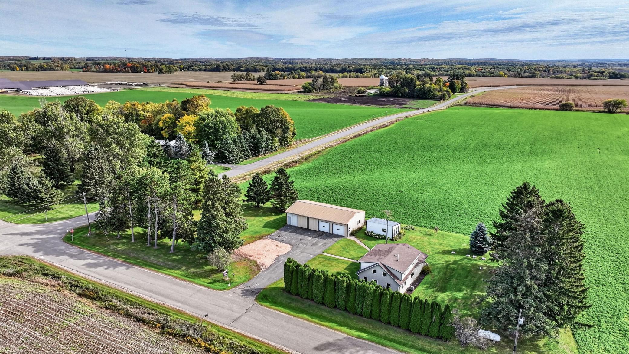 main property photo 36