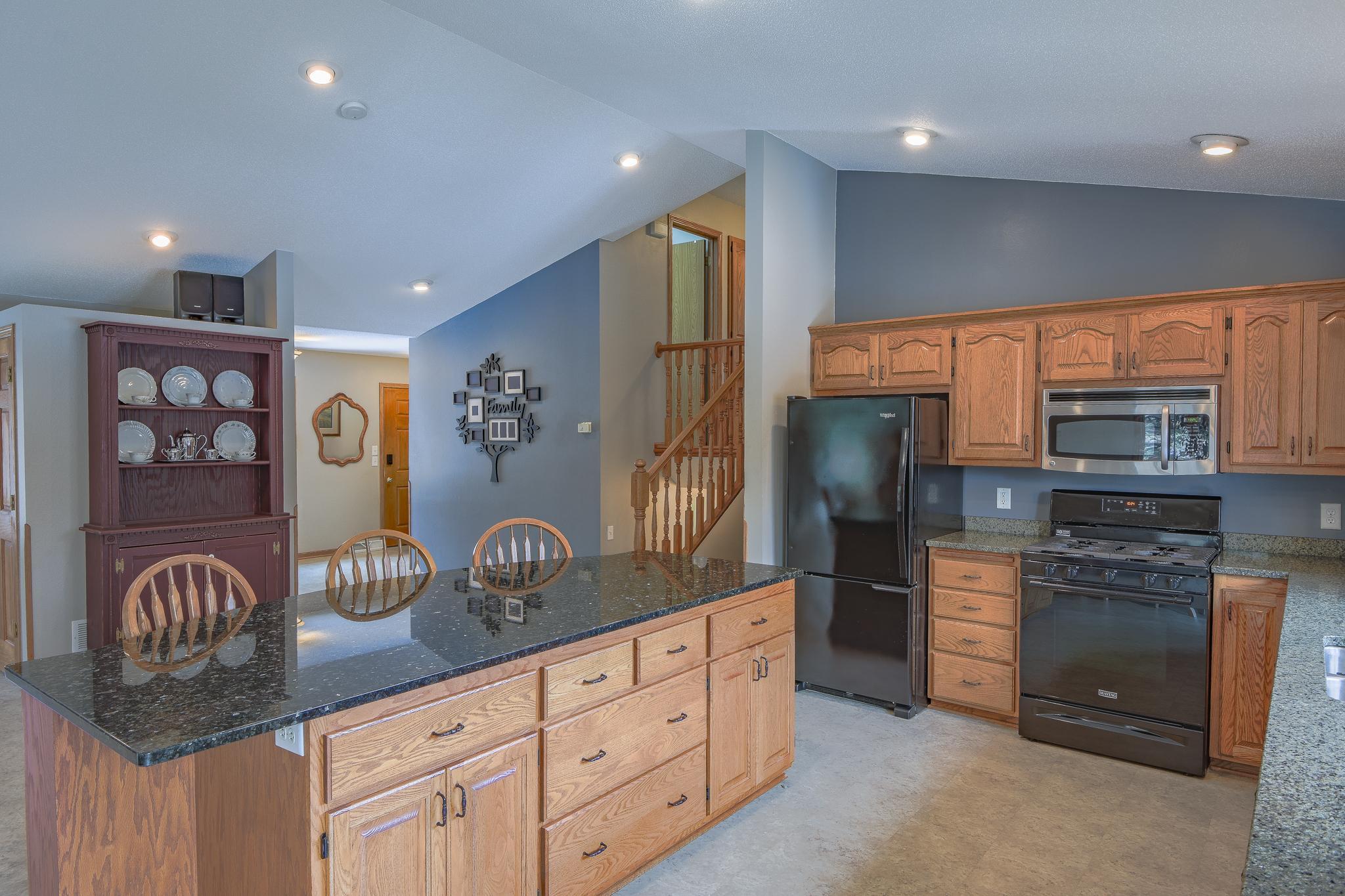 main property photo 17