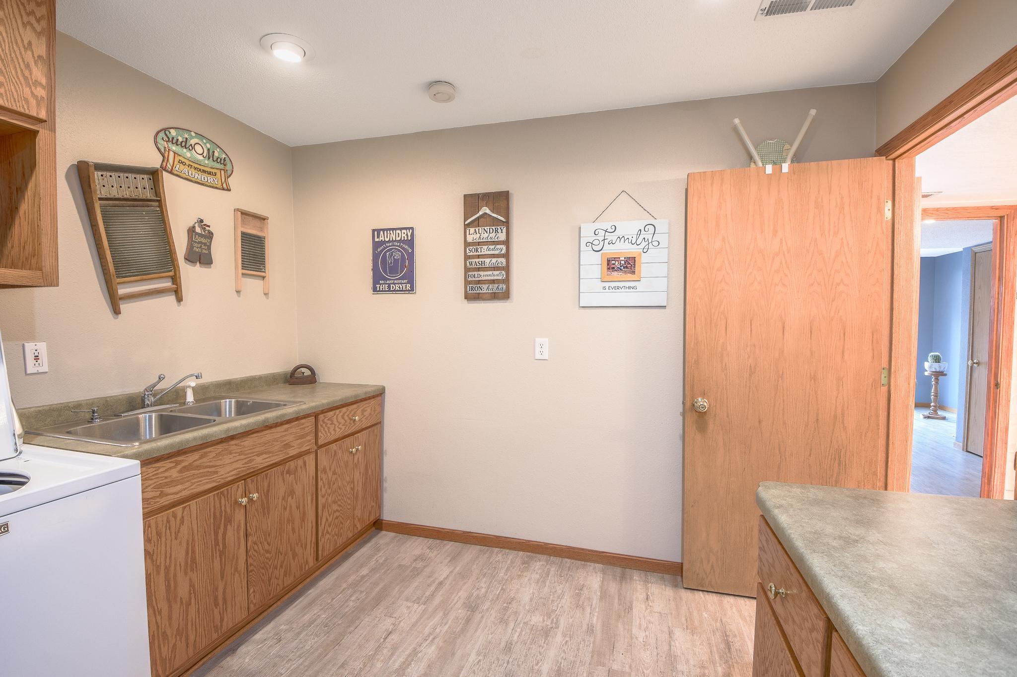 main property photo 59