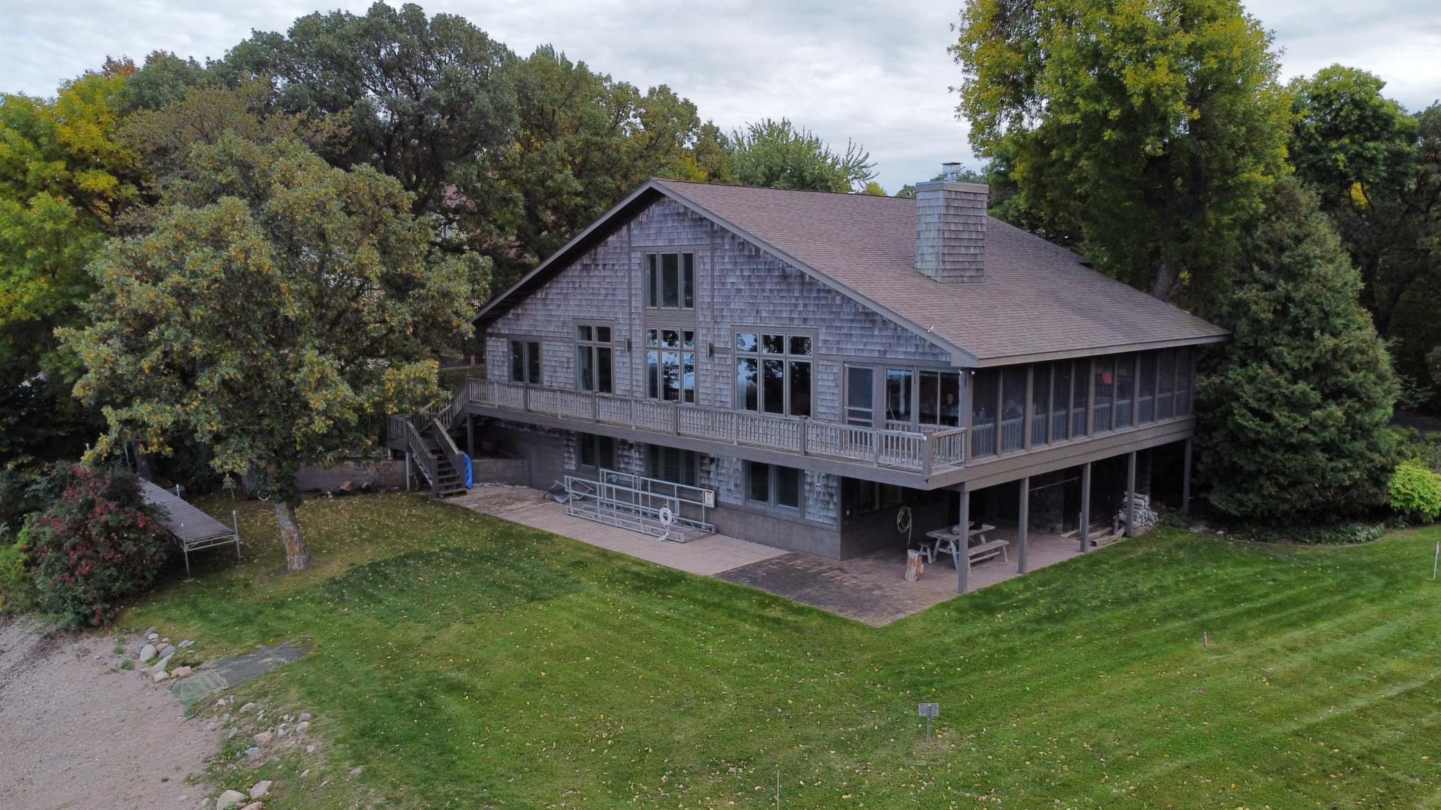 main property photo 4