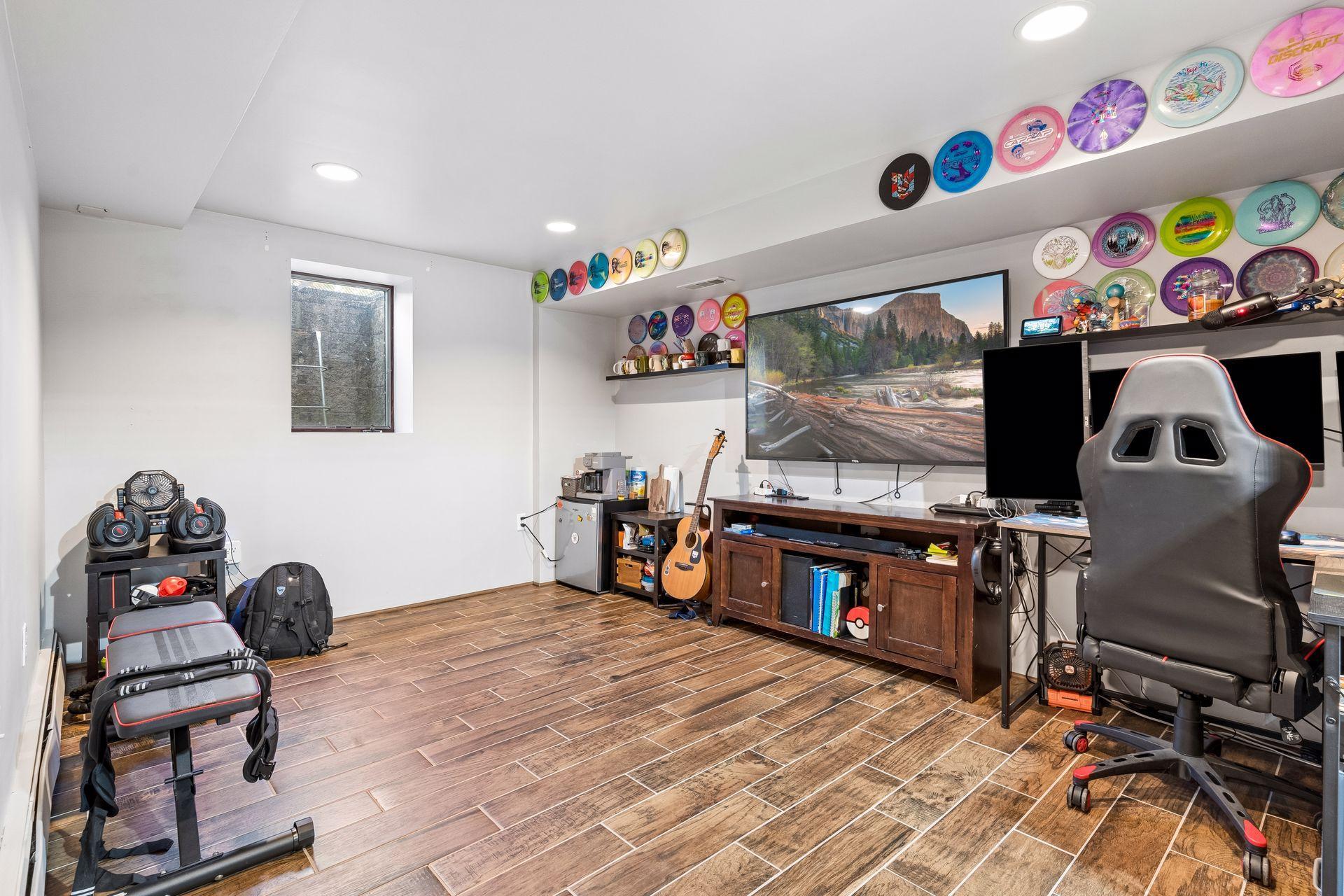 main property photo 47