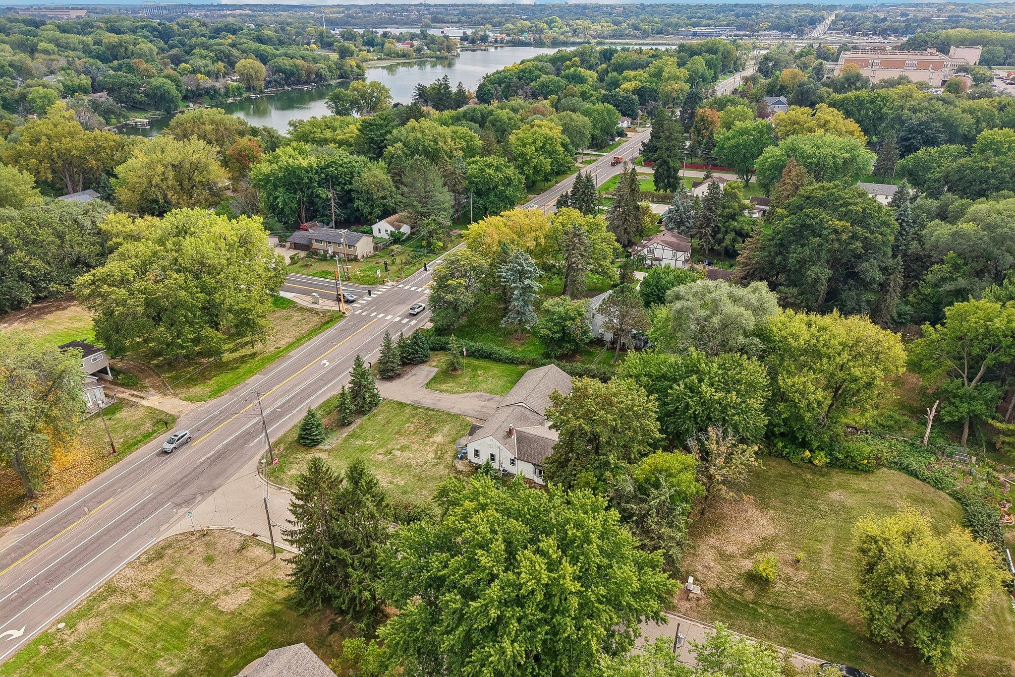 main property photo 44