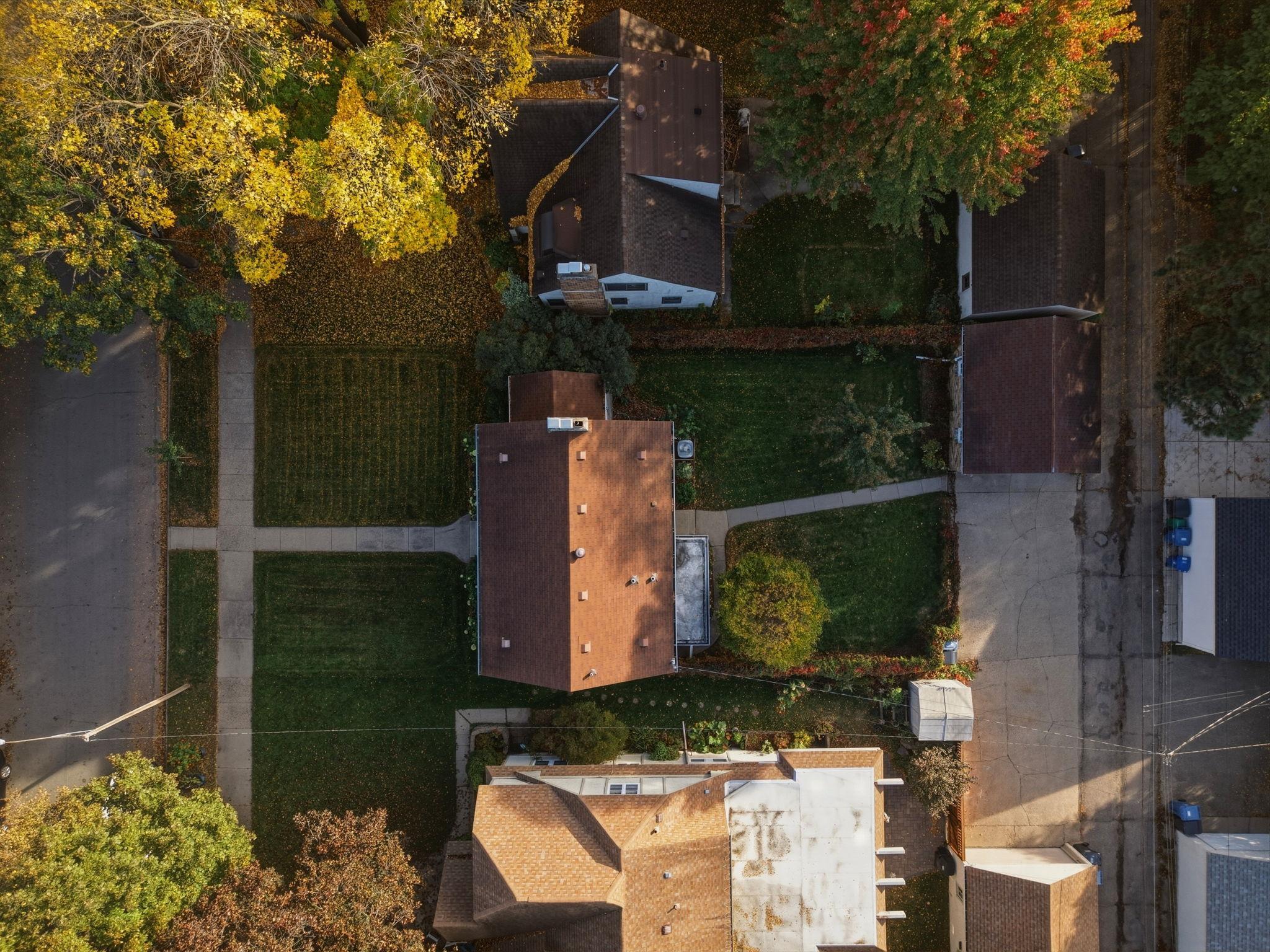 main property photo 51