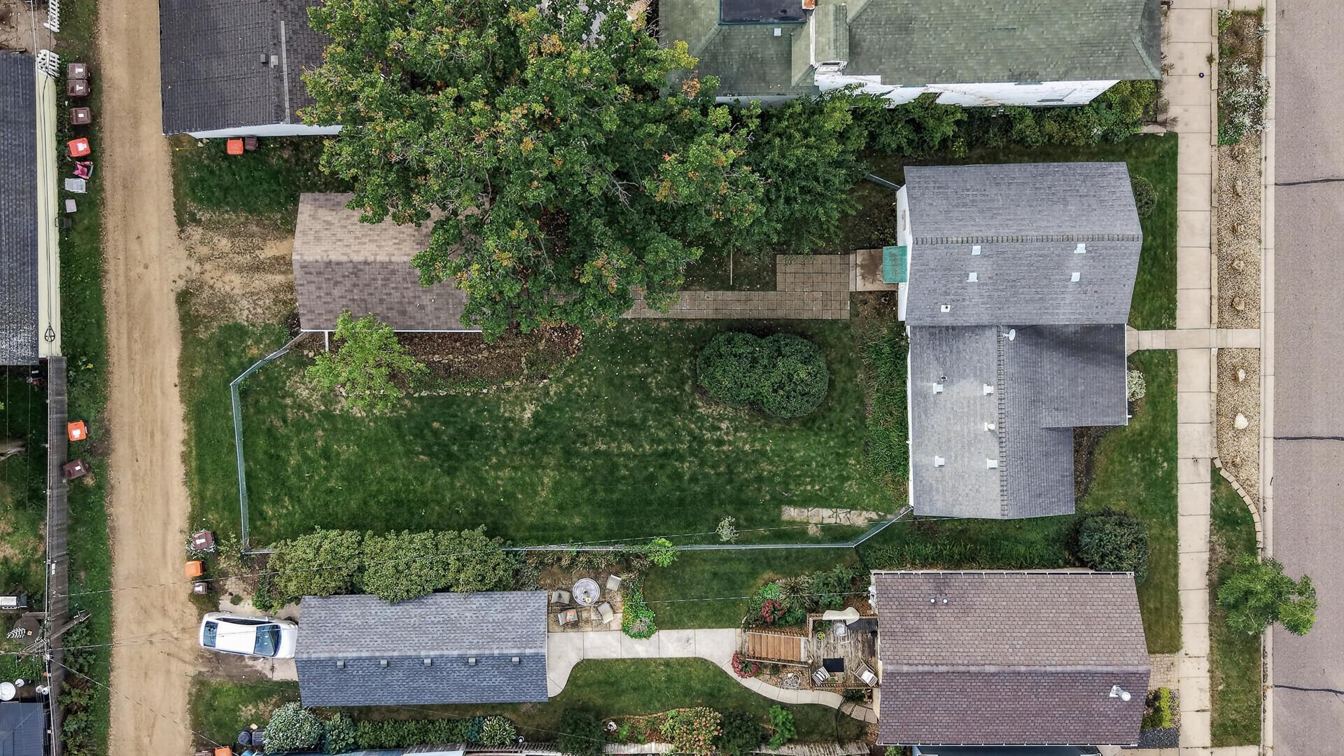 main property photo 52