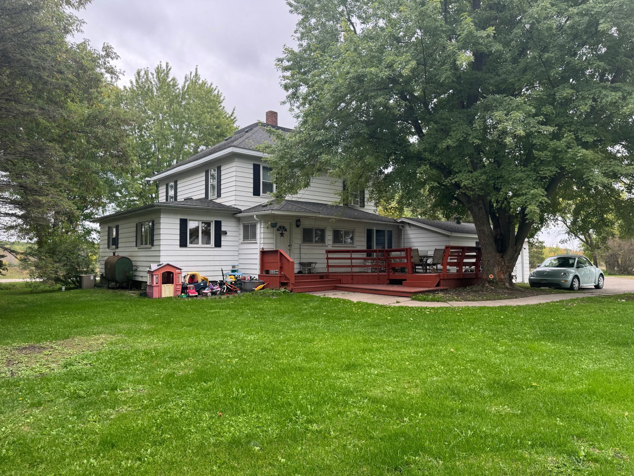 main property photo 2
