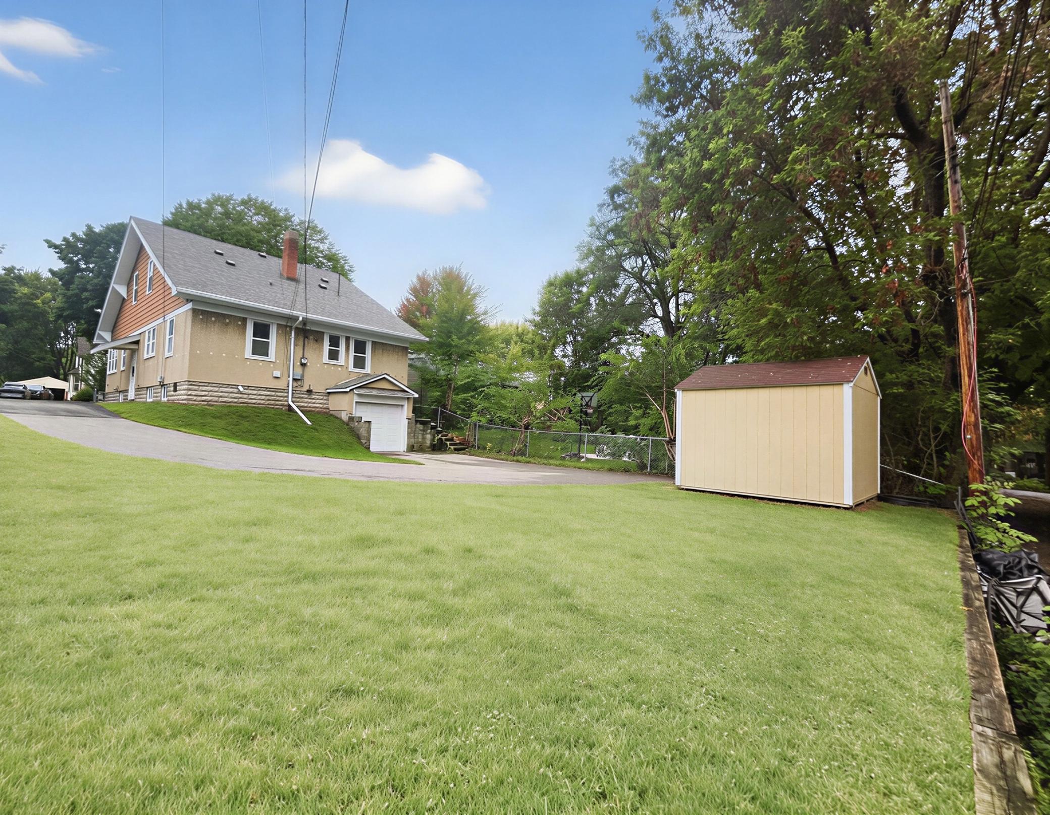 main property photo 20