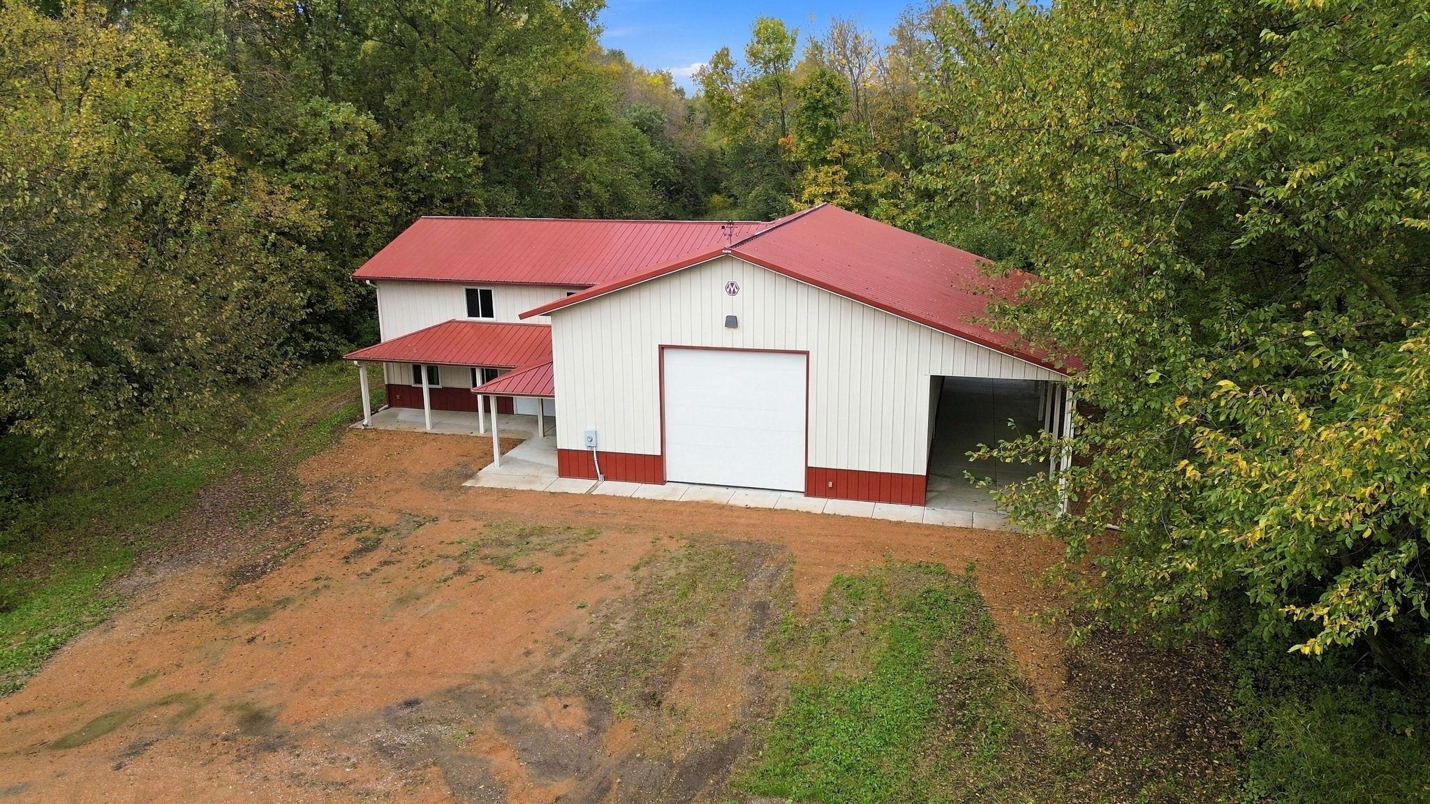 main property photo 19