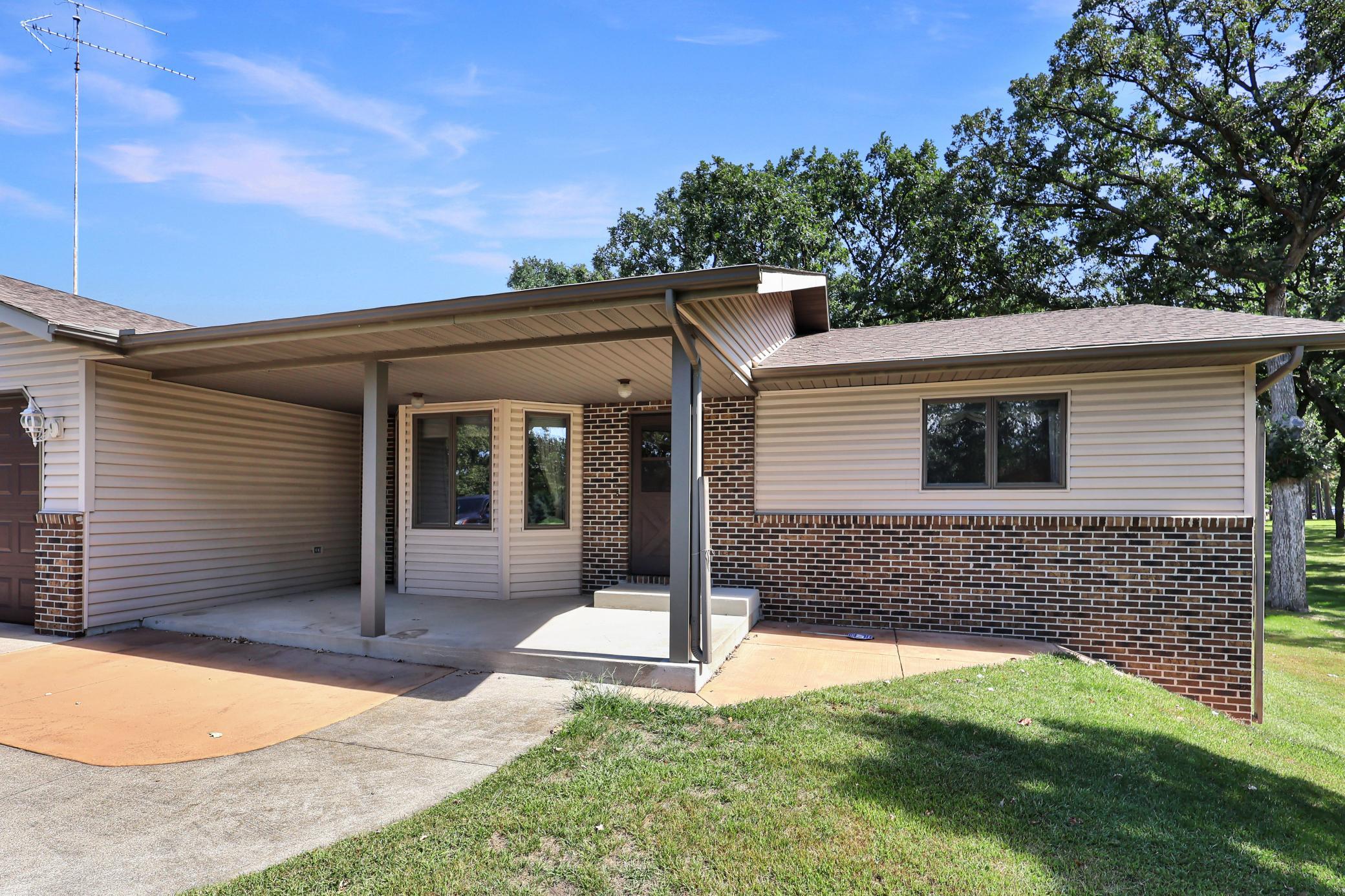 main property photo 33