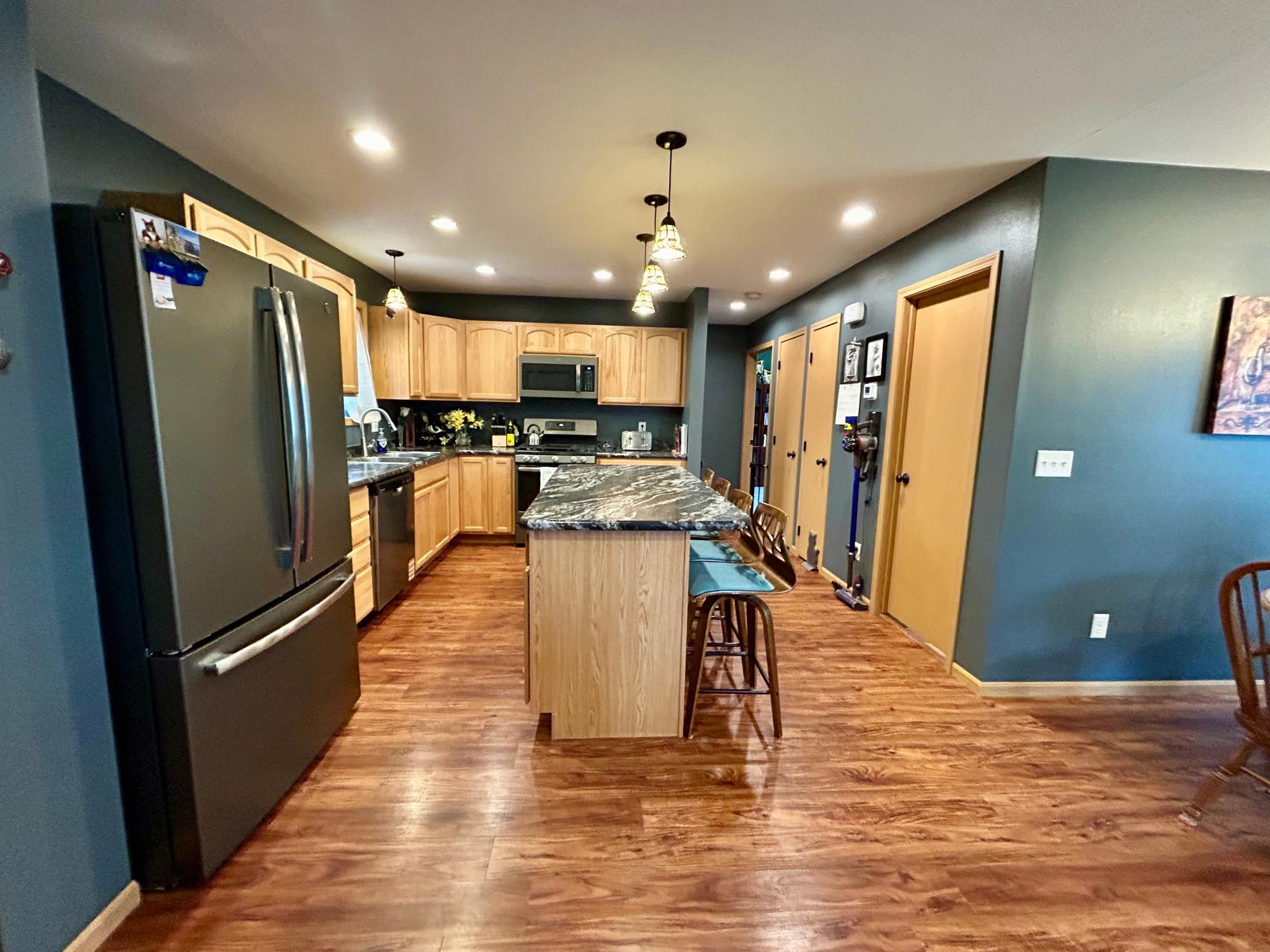 main property photo 36