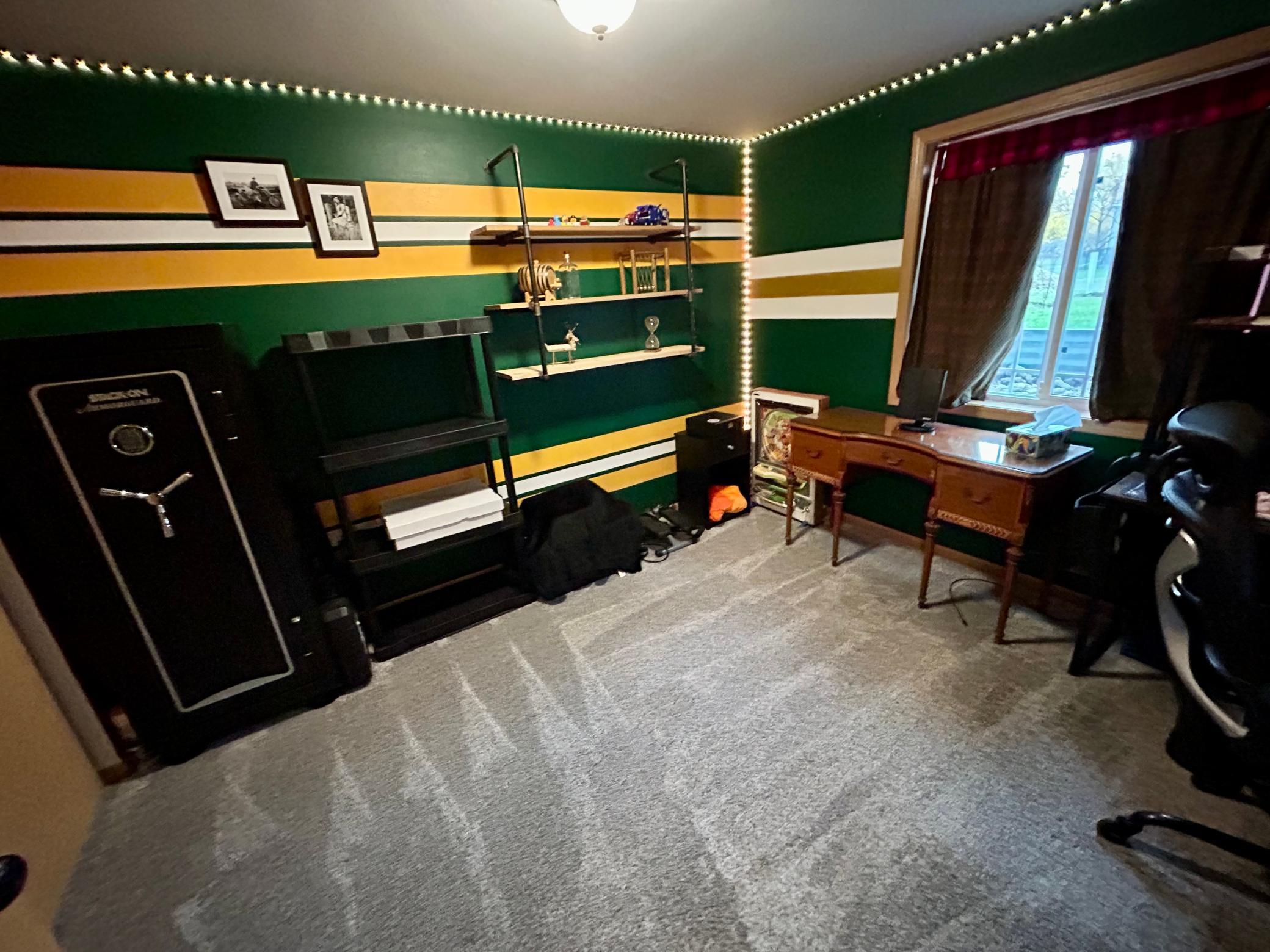 main property photo 68