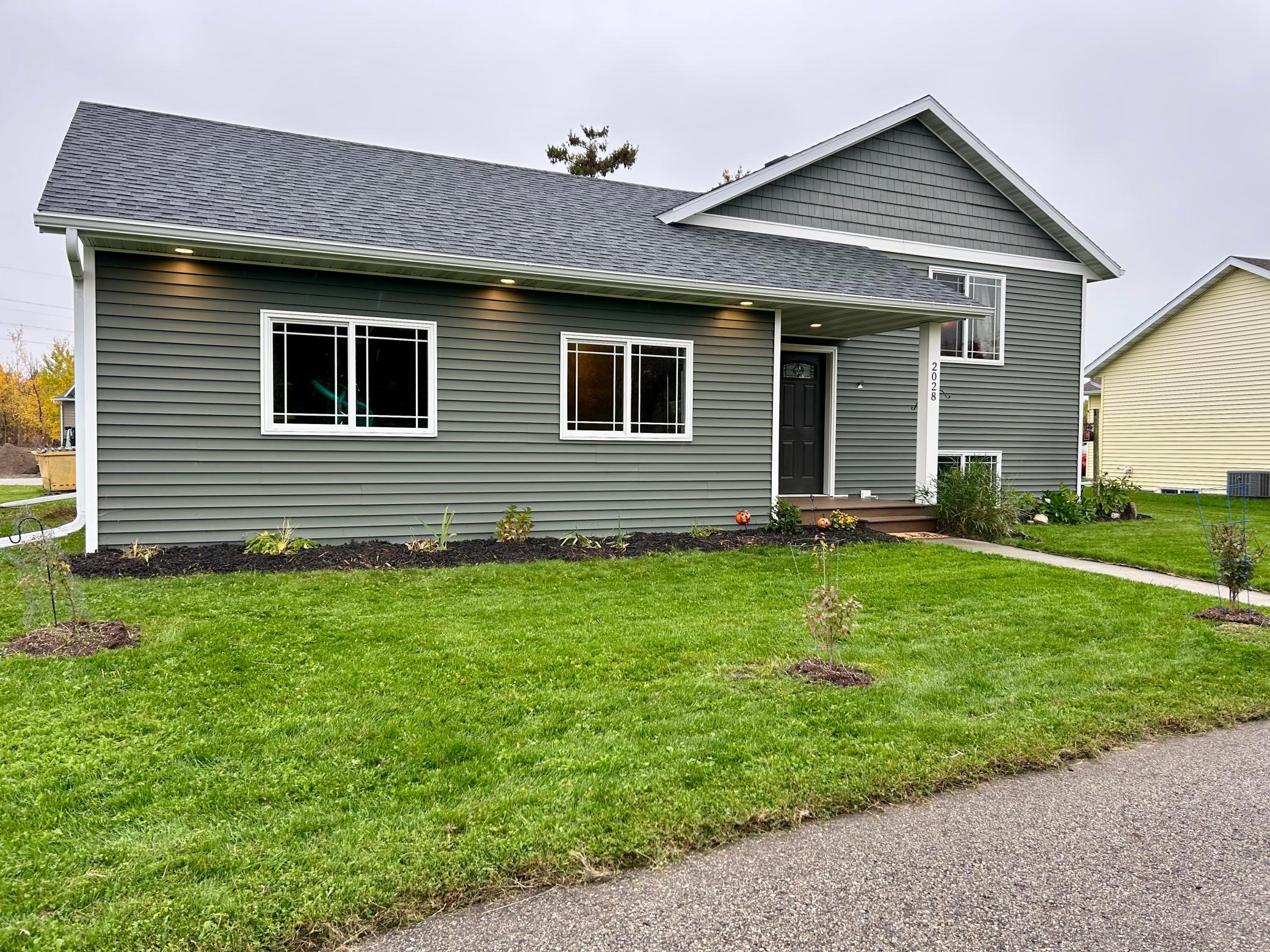 main property photo 79