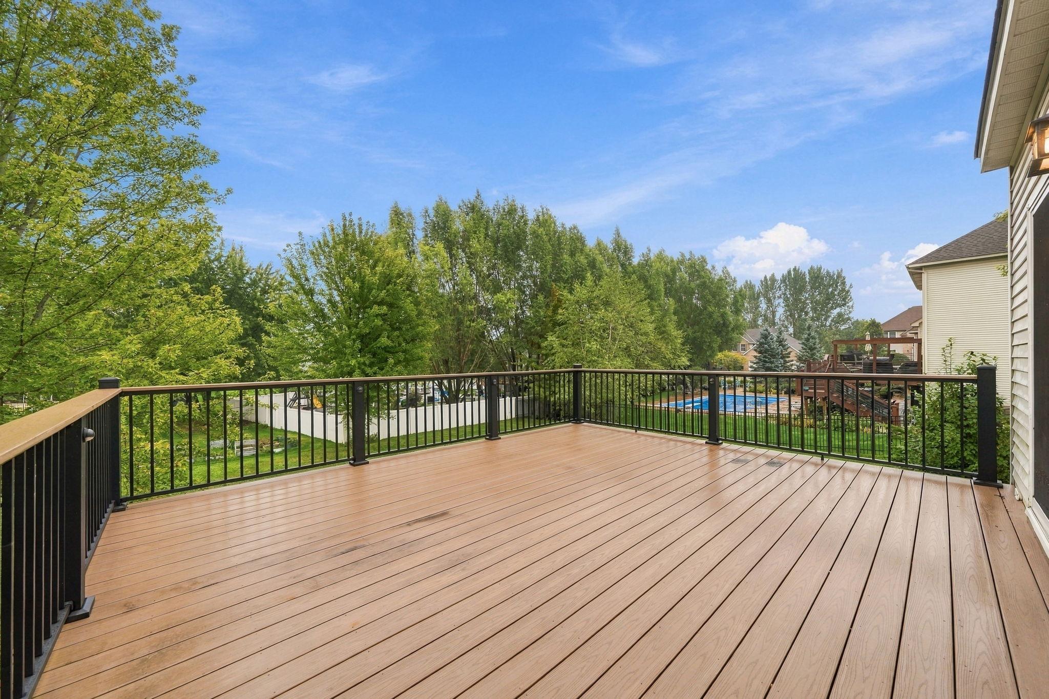 main property photo 76