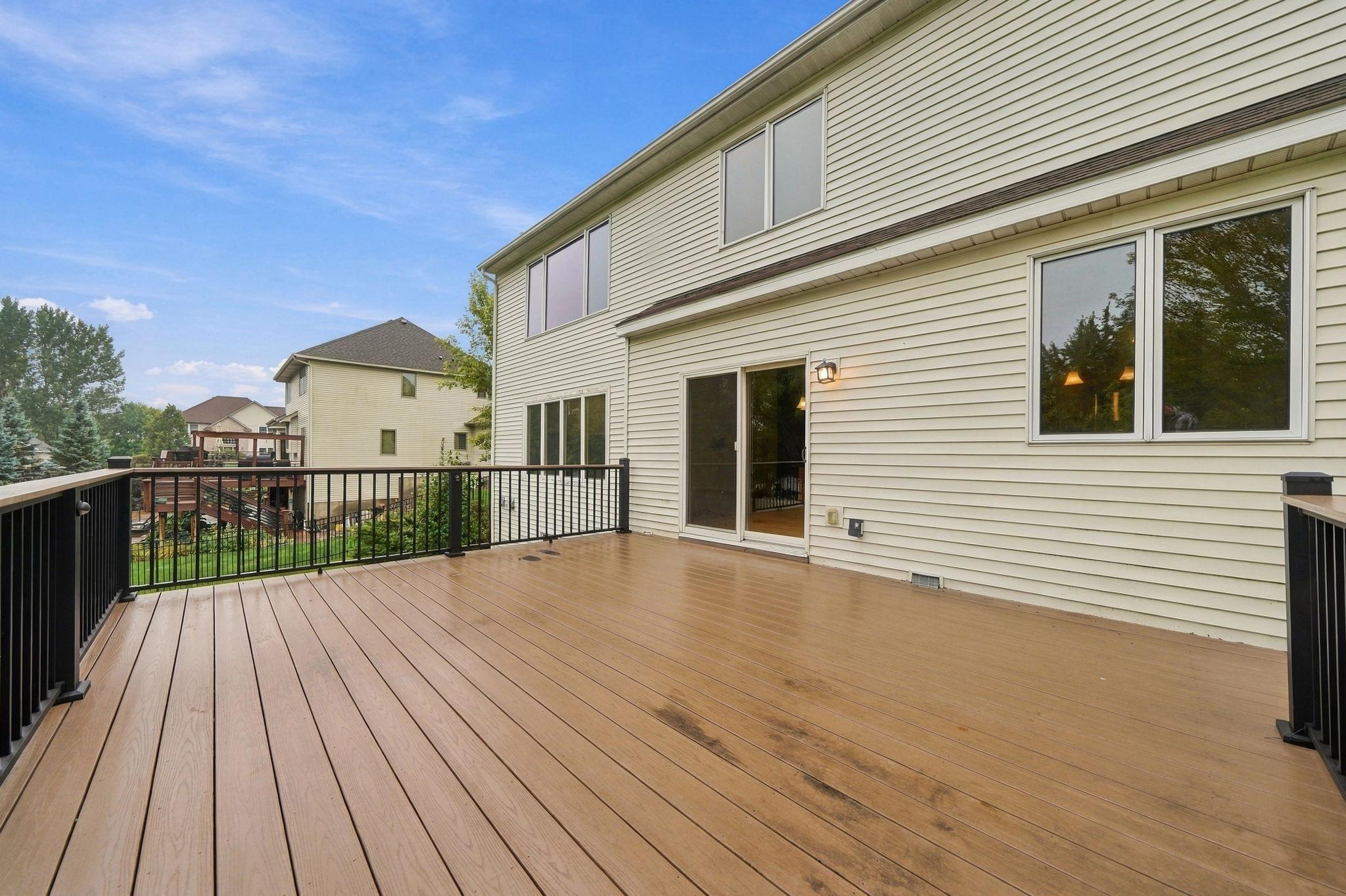 main property photo 79