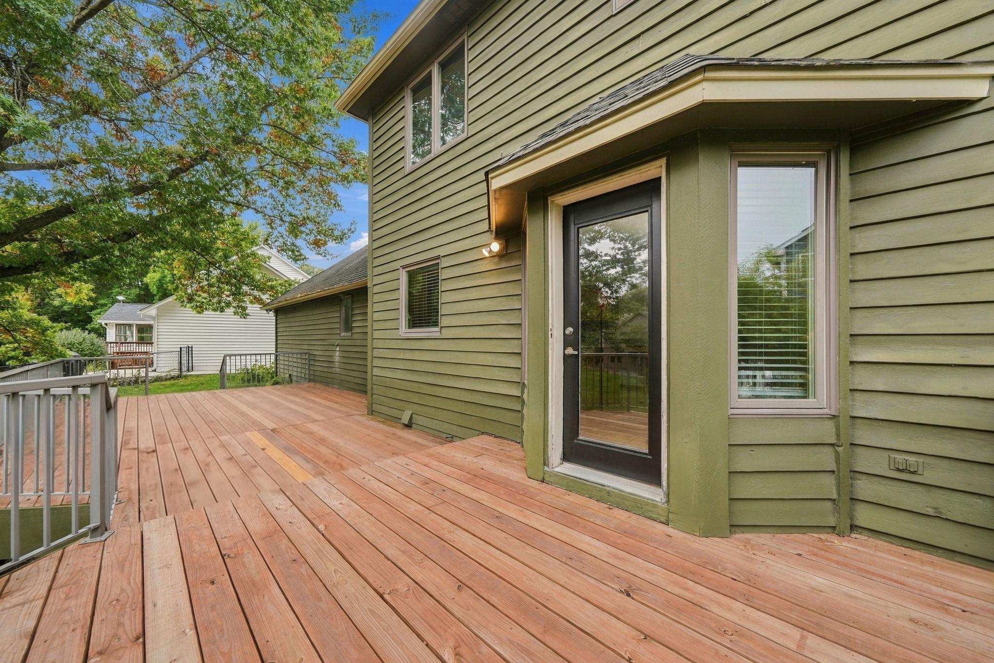 main property photo 68