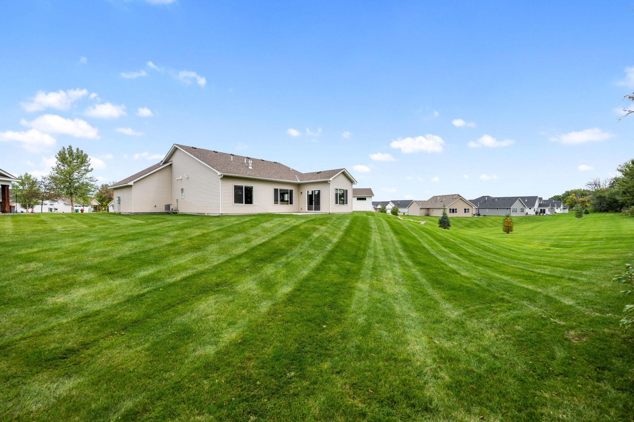 main property photo 50