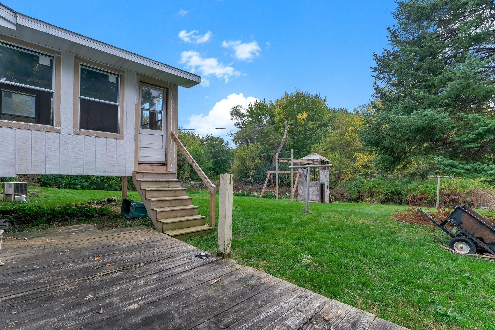 main property photo 41