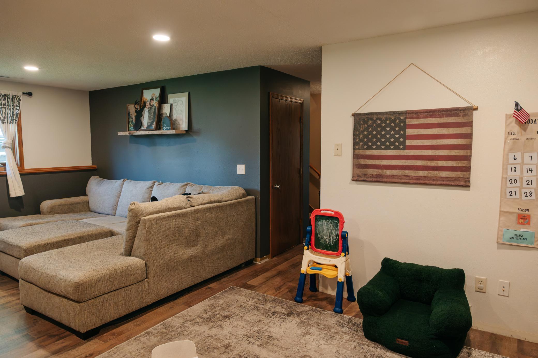 main property photo 30