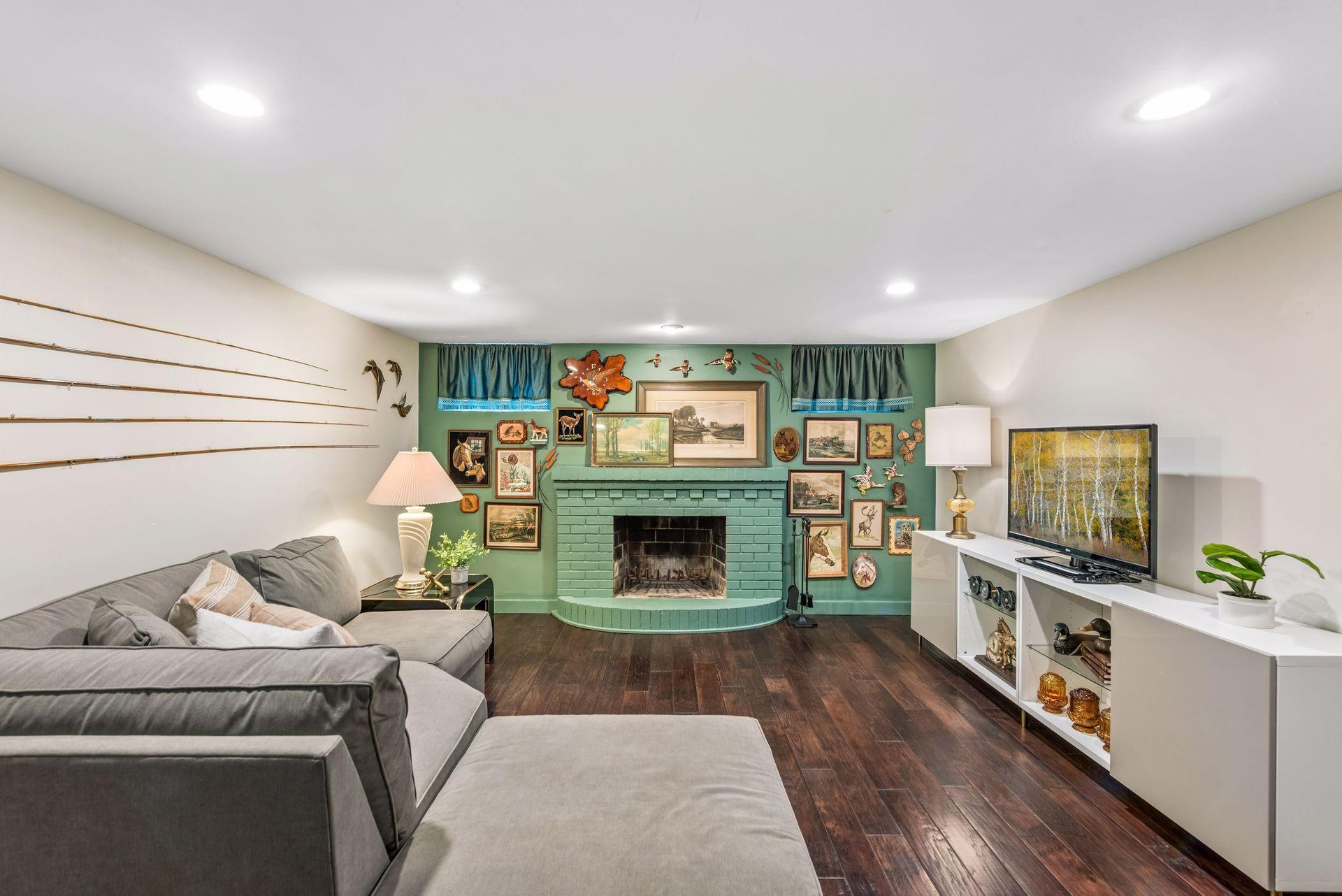 main property photo 15