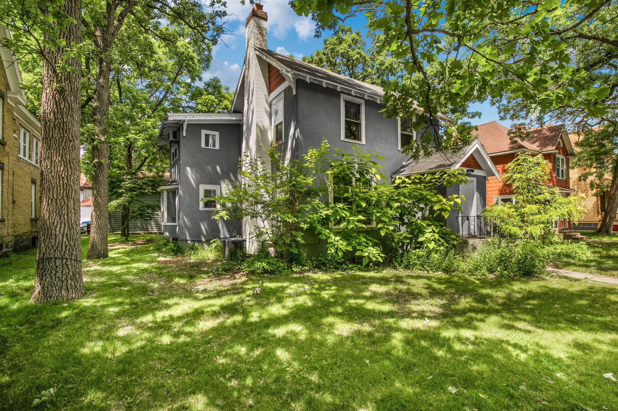 main property photo 13