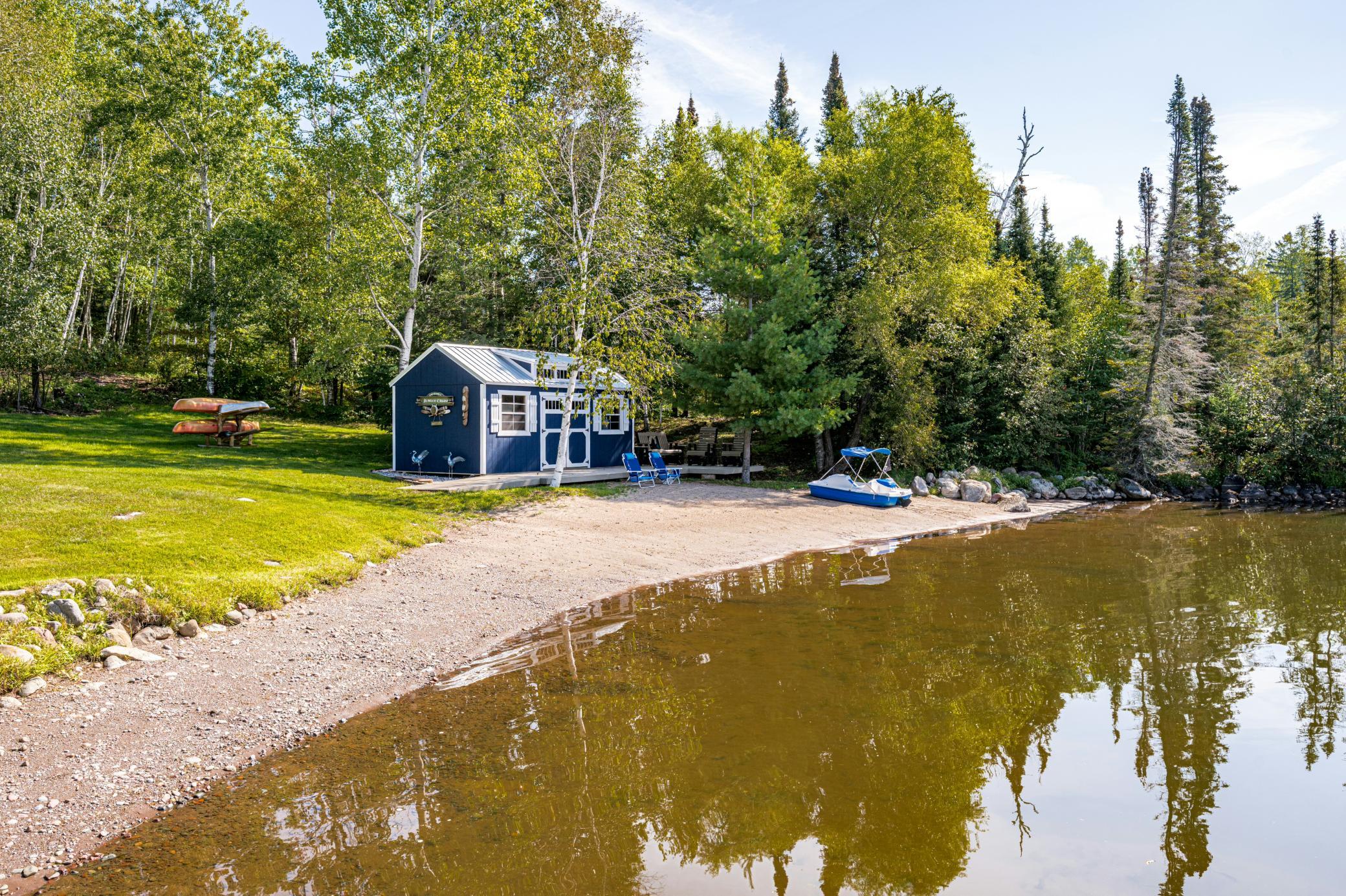 main property photo 40