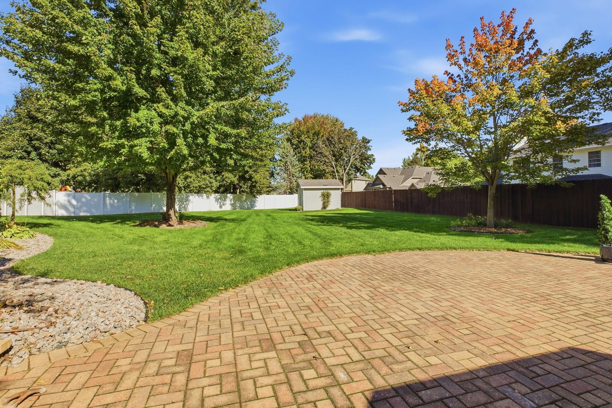 main property photo 35