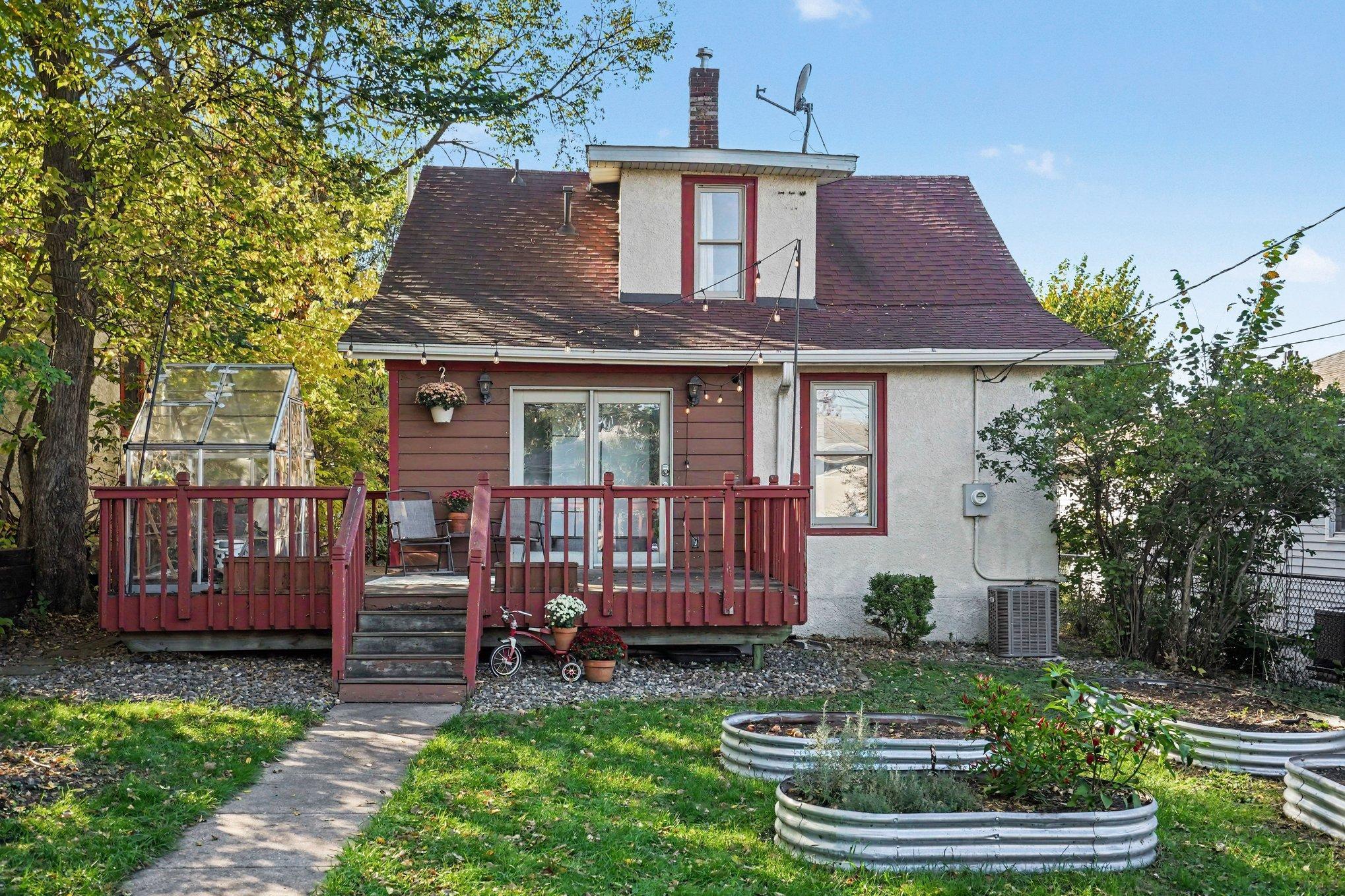 main property photo 27