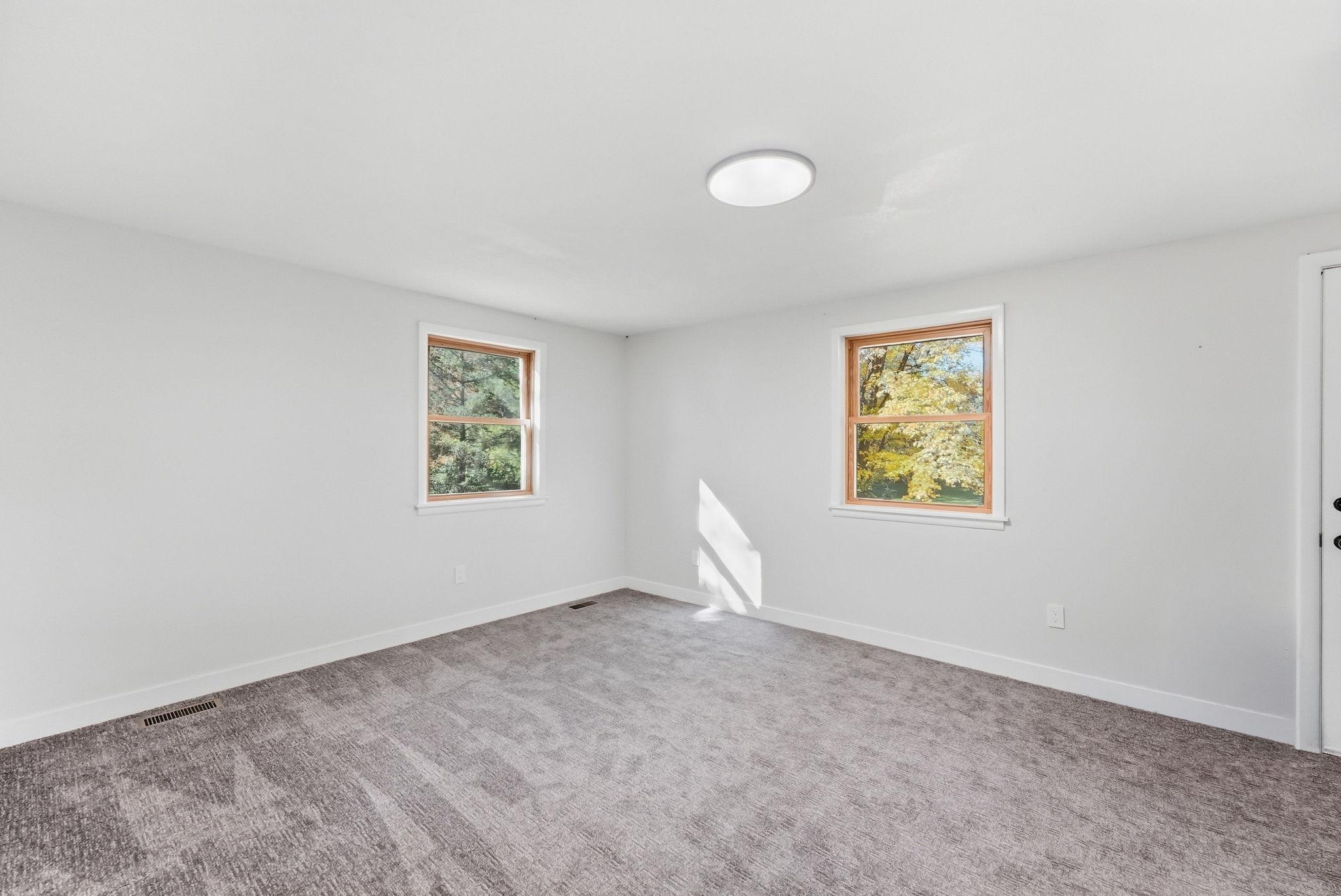 main property photo 64