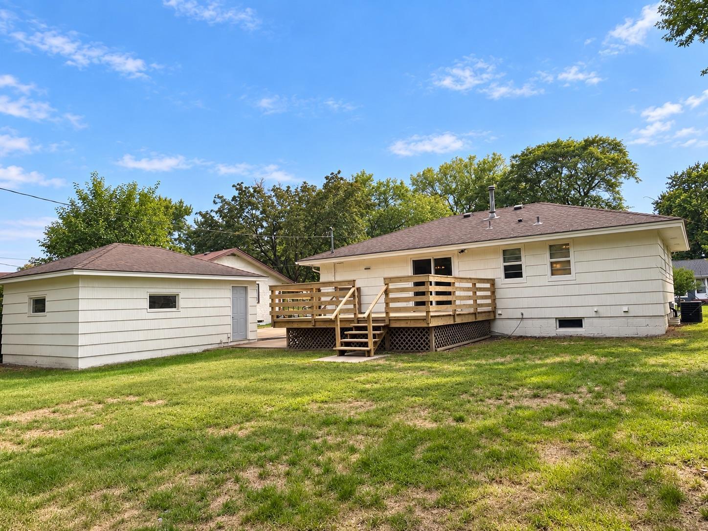 main property photo 21