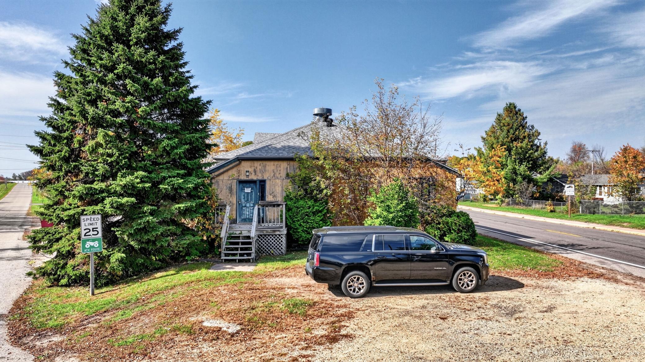 main property photo 3
