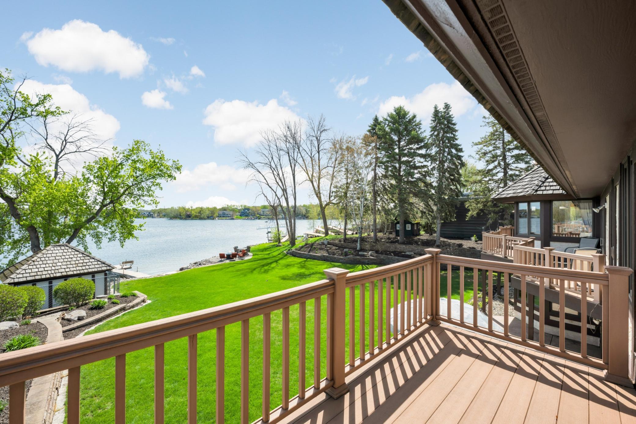 main property photo 40