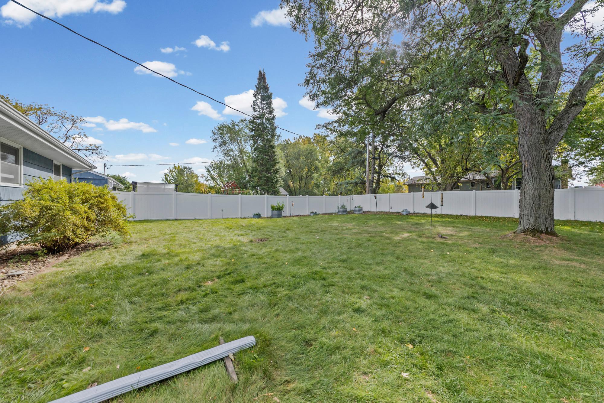 main property photo 59