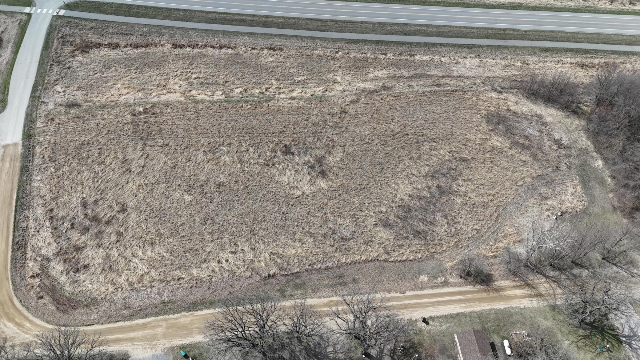 main property photo 9