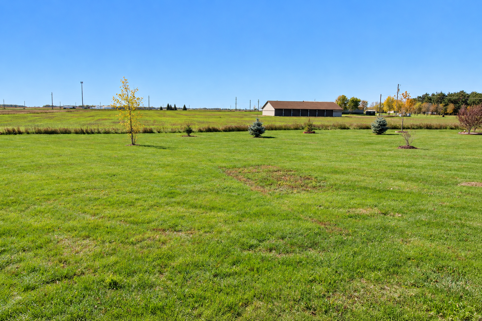 main property photo 9